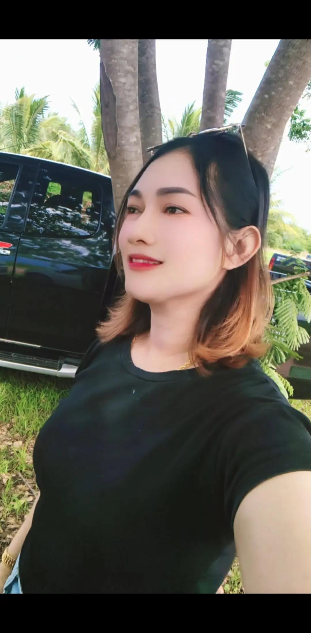 @น้ำผึ้ง บ้านมะหิงค์