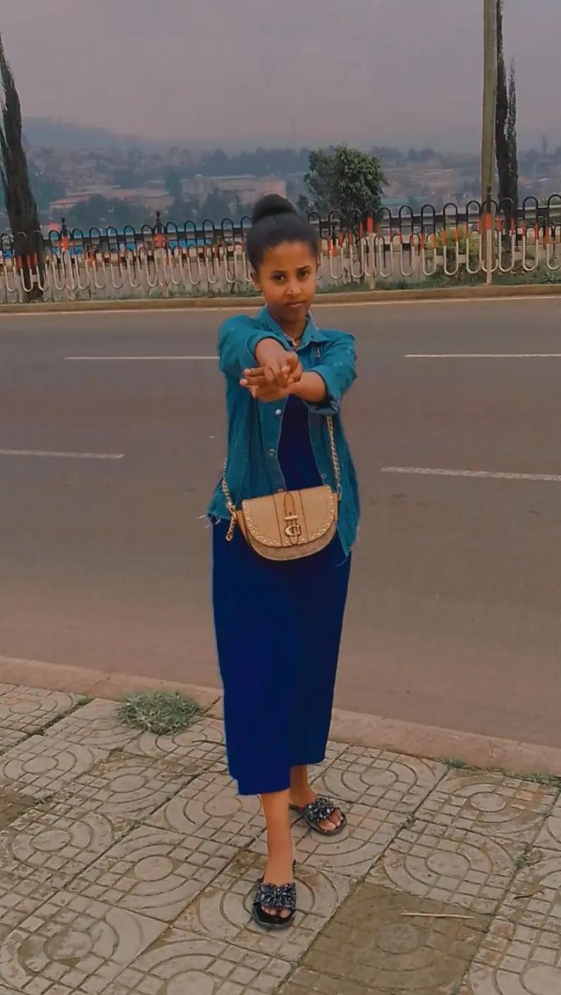 @Manyaa Waraa Aabbaa Magaala