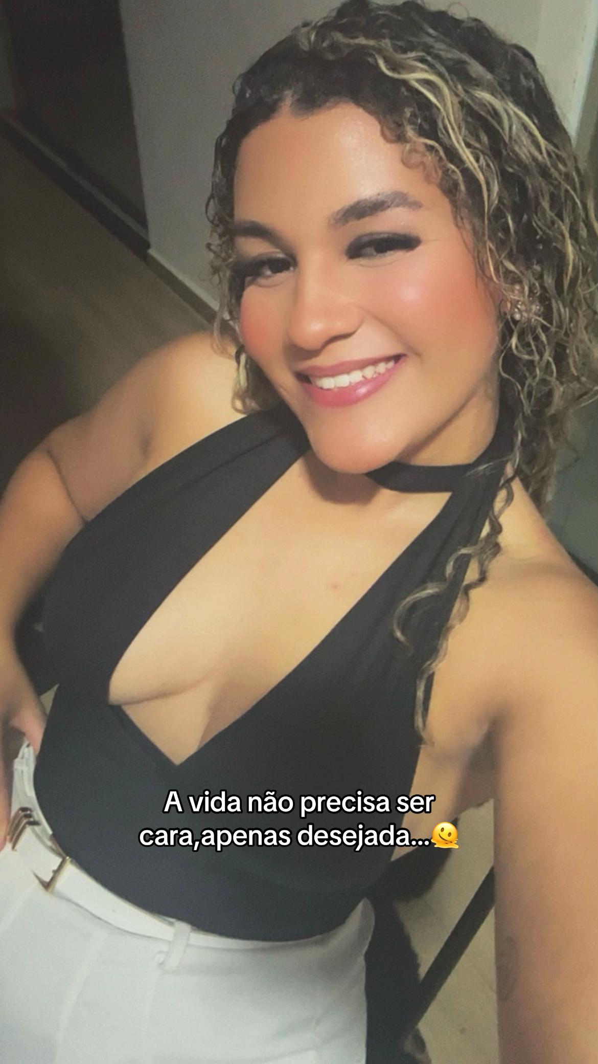 @Larinha🫶🏼