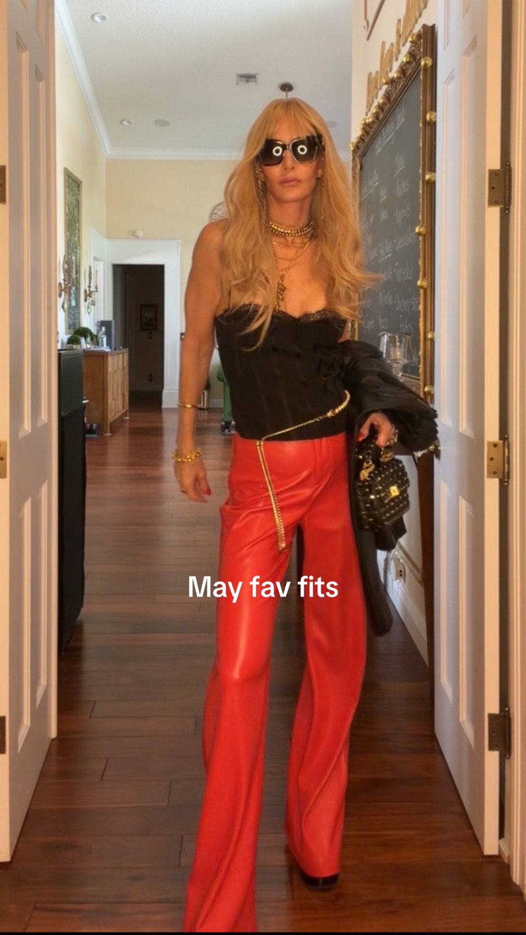 @fancy dancing mama
