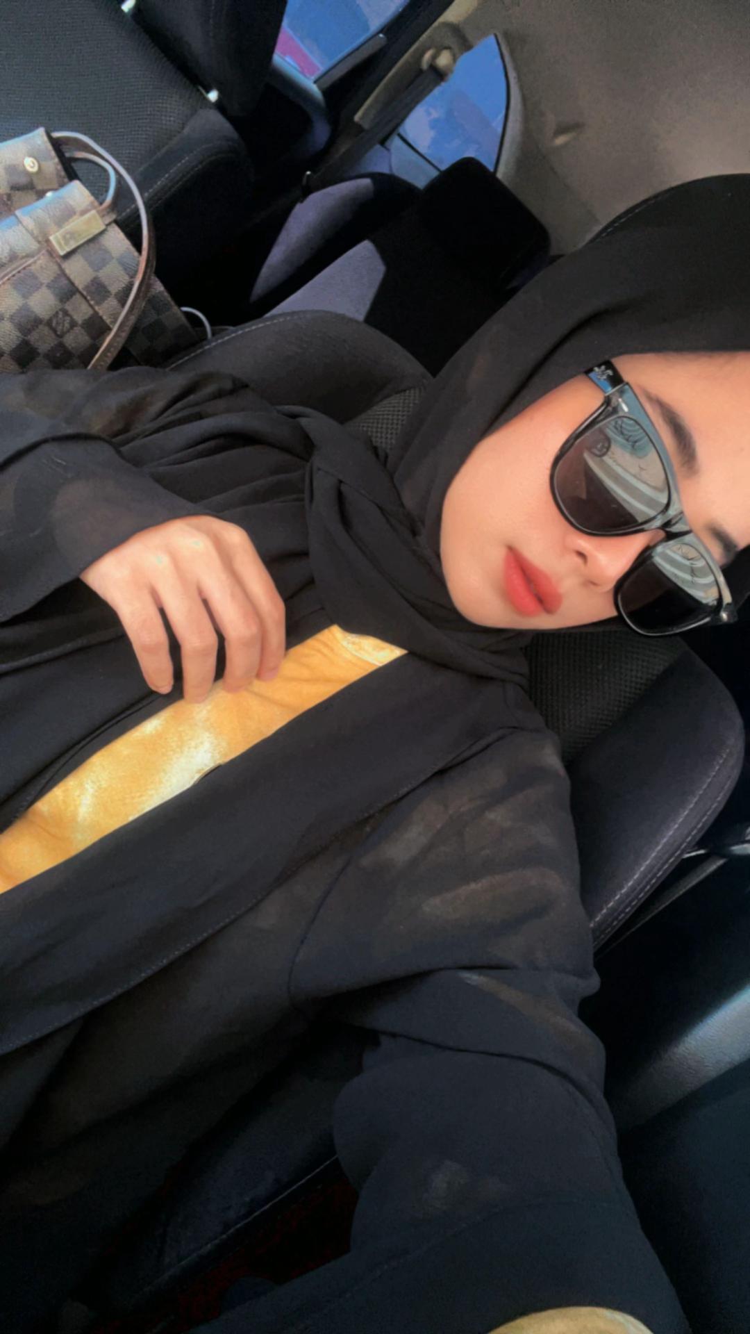 @EMA_SKINWORLD