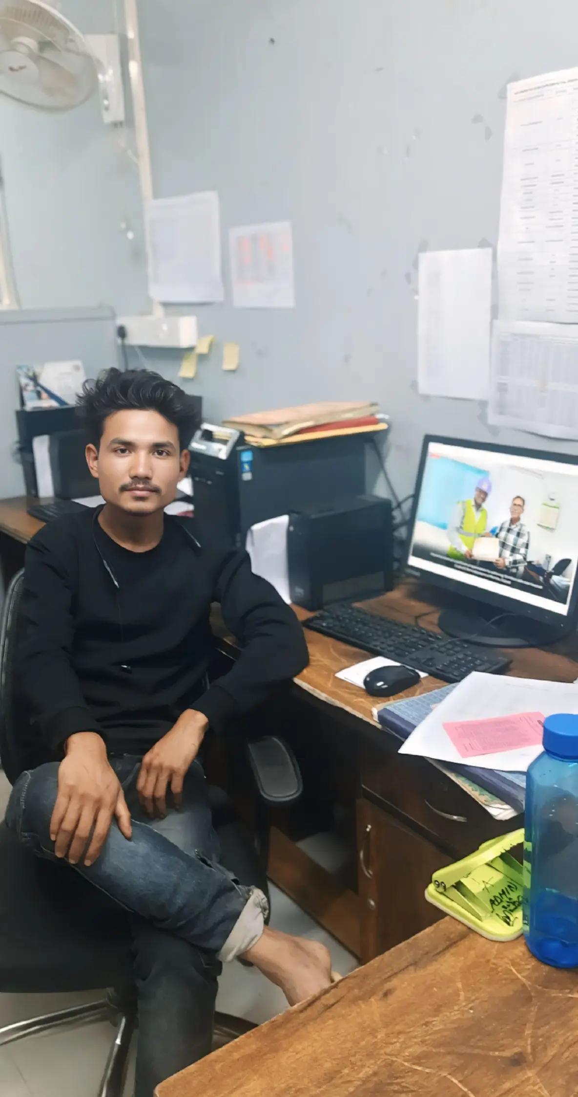 @⚔️रावण जि🌚⚔️