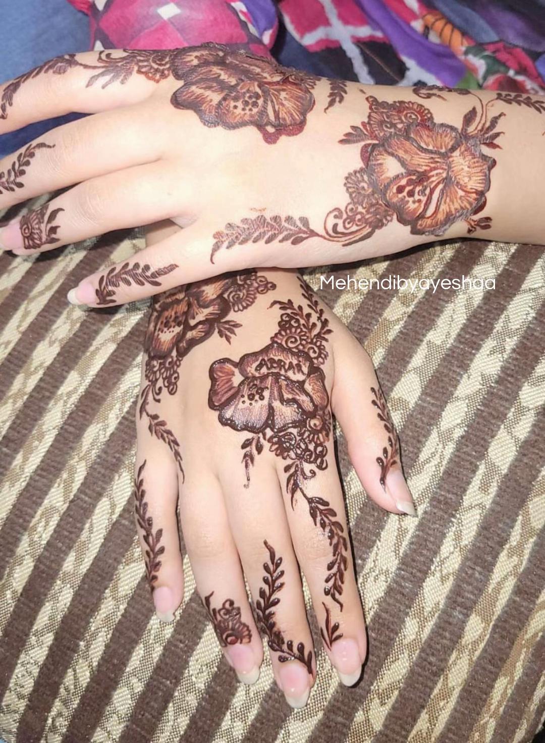 @mehendibyayeshaa