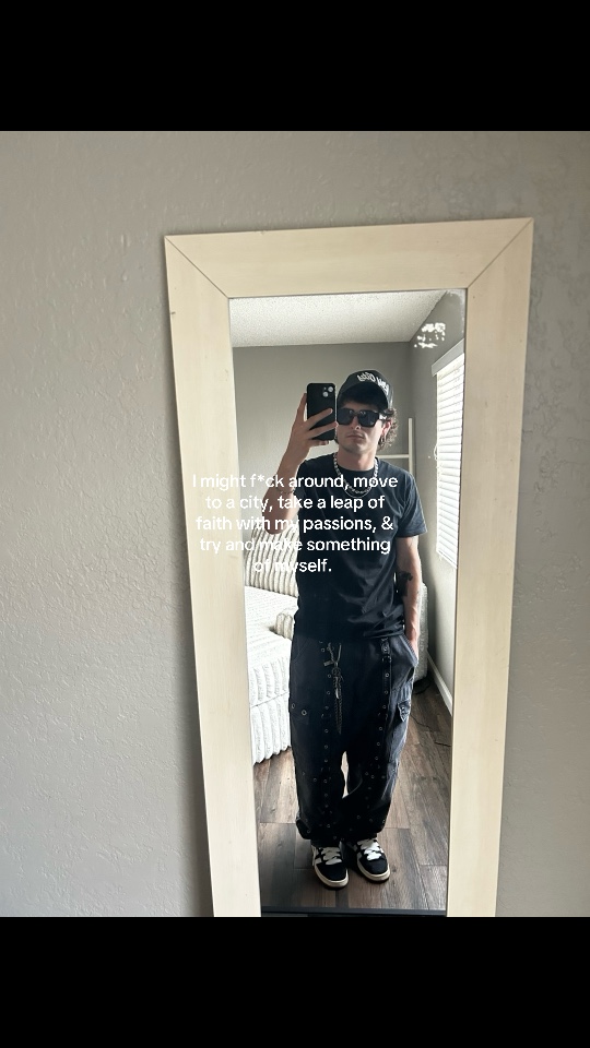 @BROKEBOI