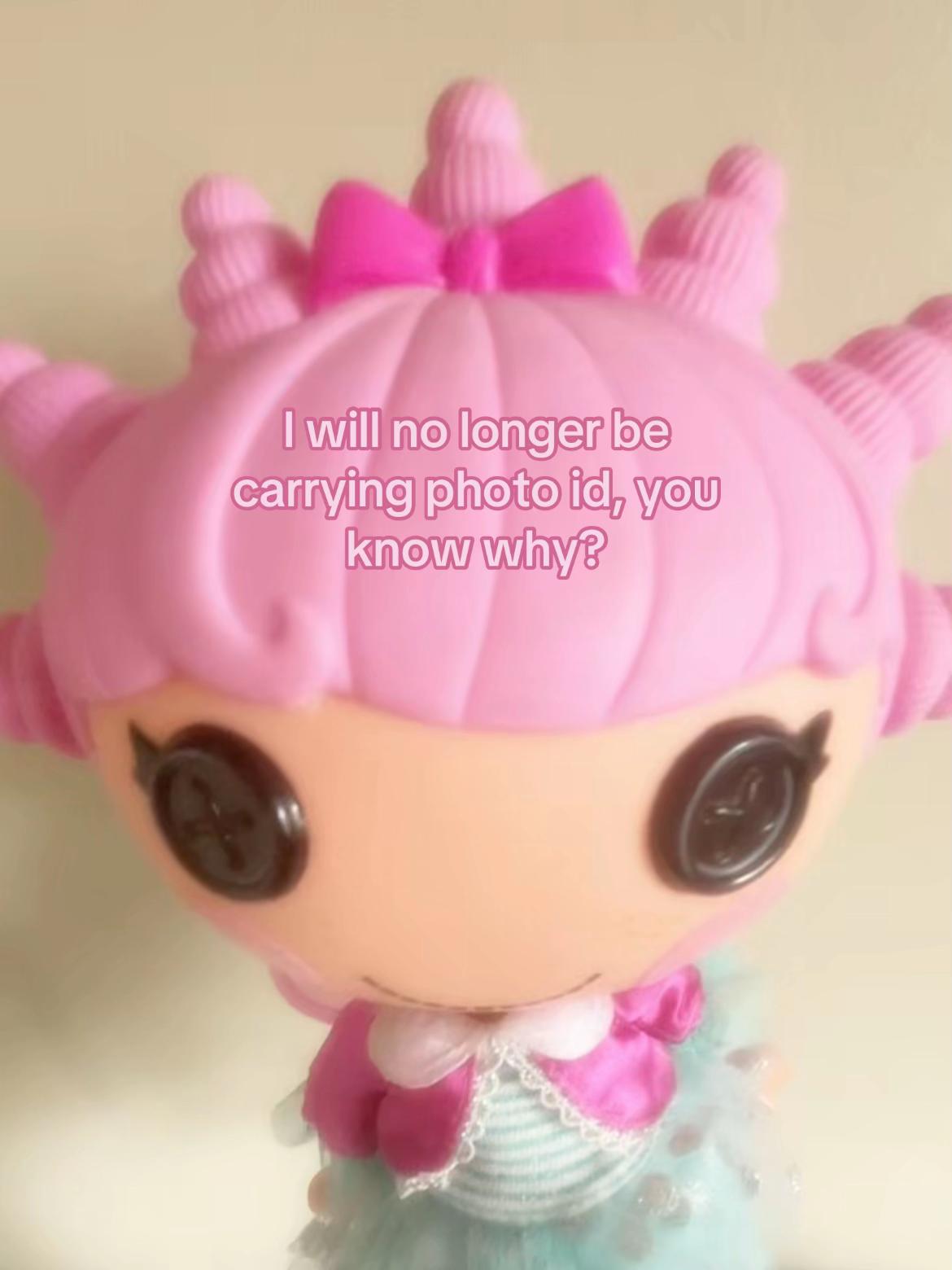 @Smile E. Smilla