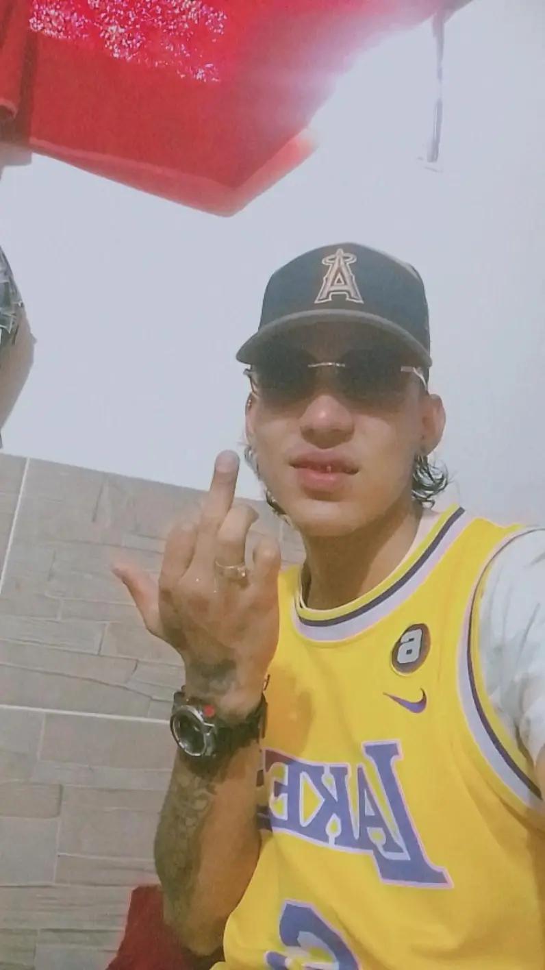 @Carlos Morales🥰❤️🙈