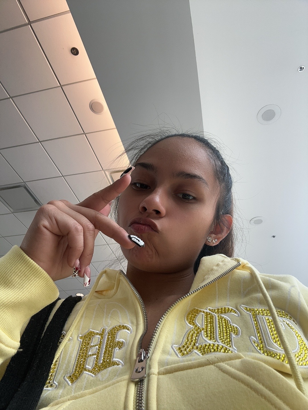 @LV💓