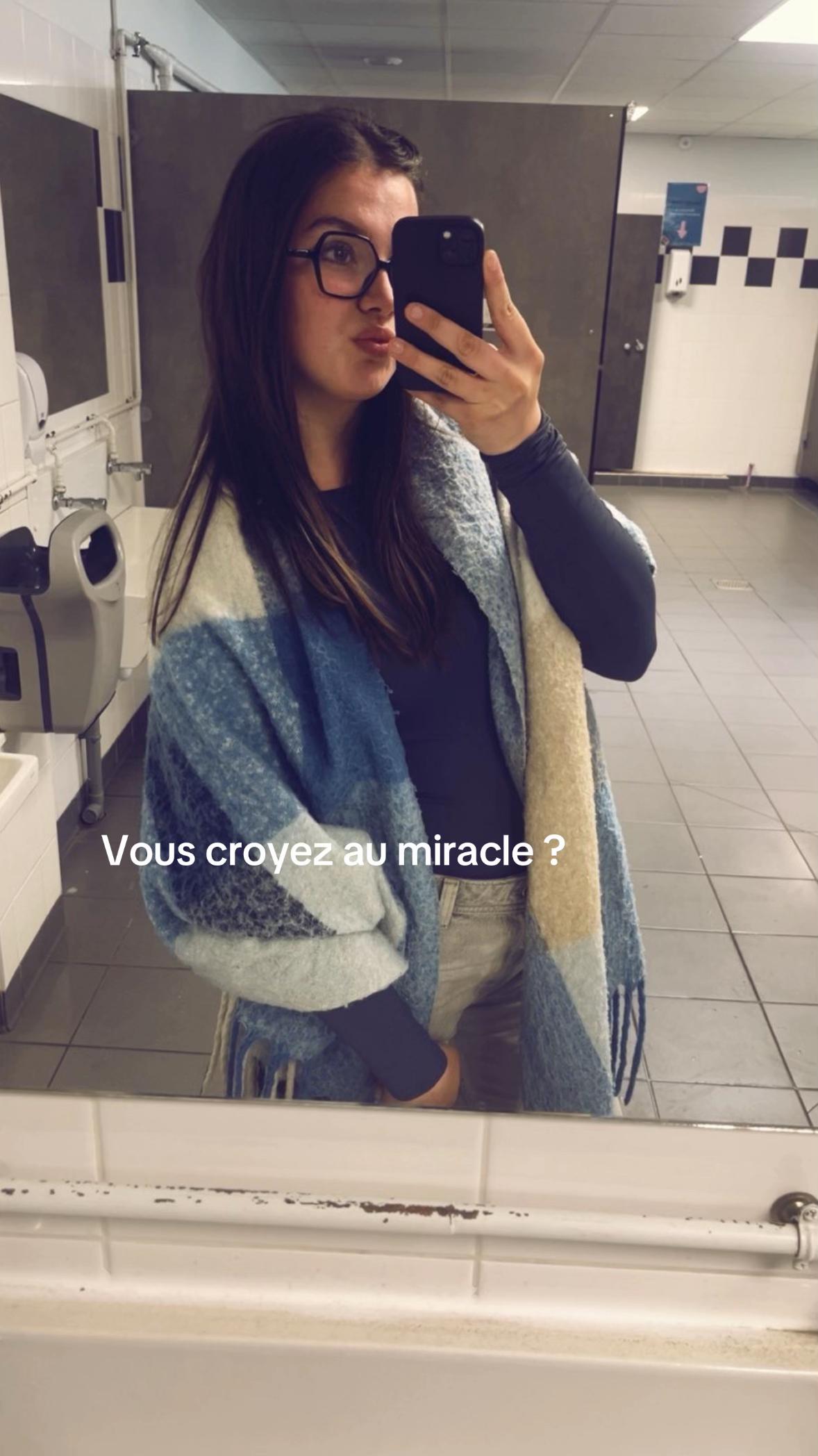 @louna.hrl1