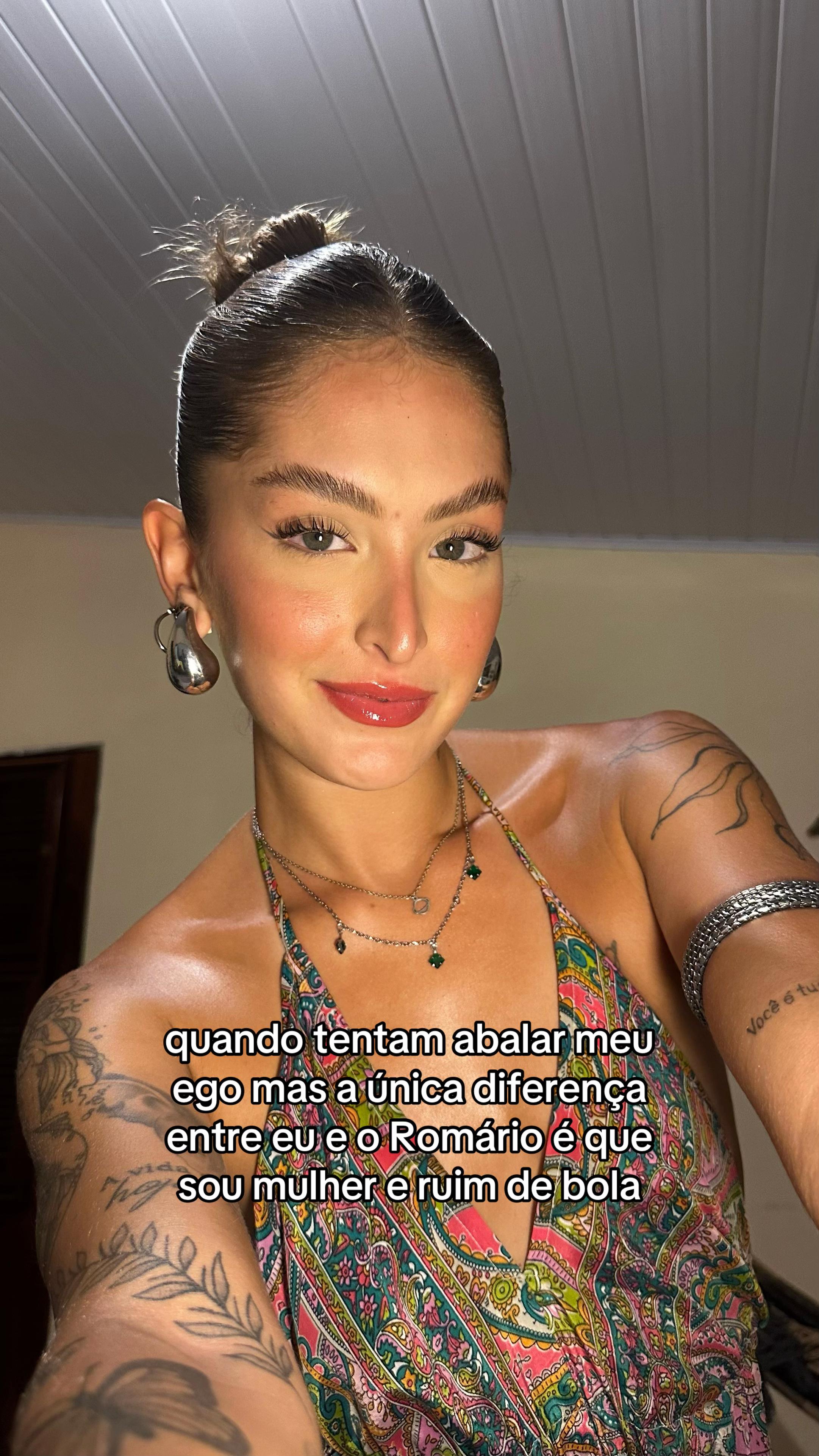 @Fernanda Corrêa612
