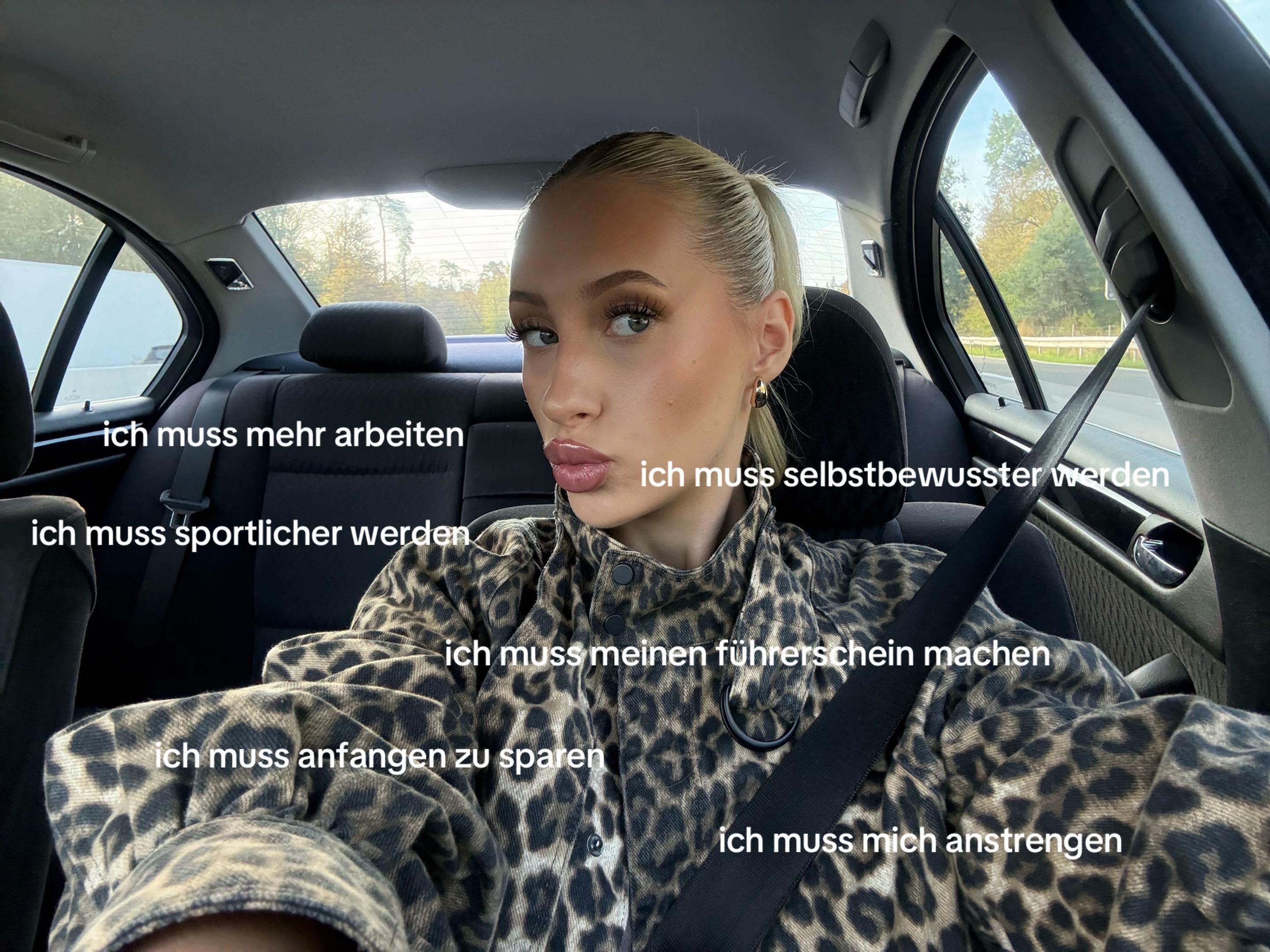 @ciaracollien