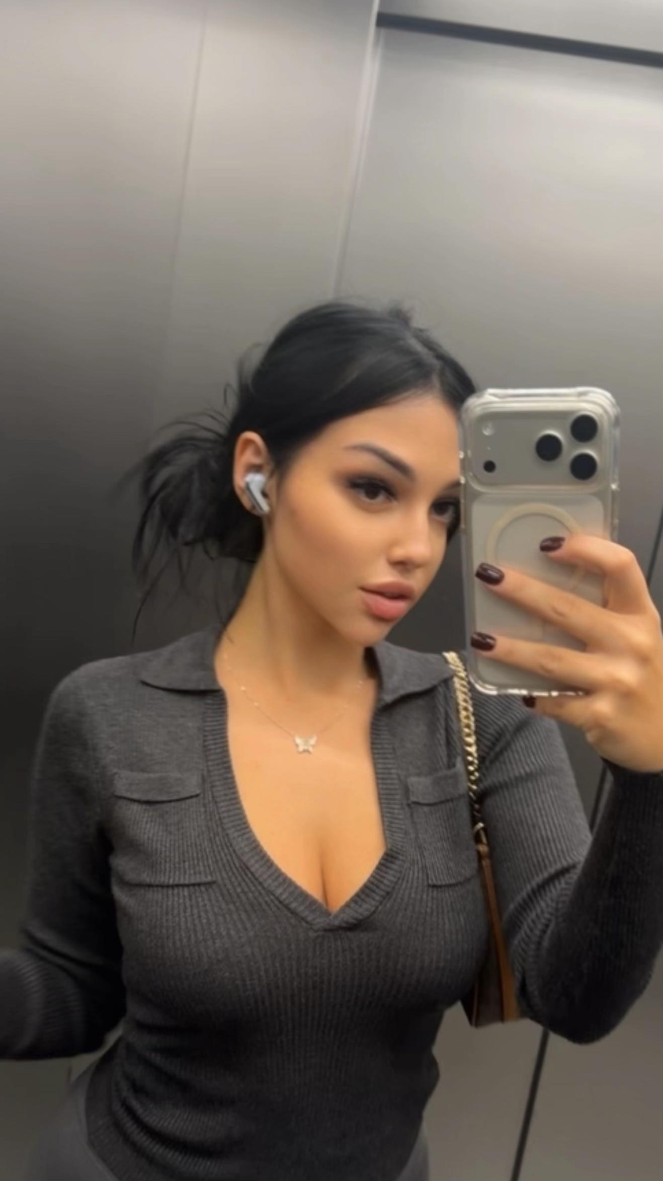 @BlackSenorita