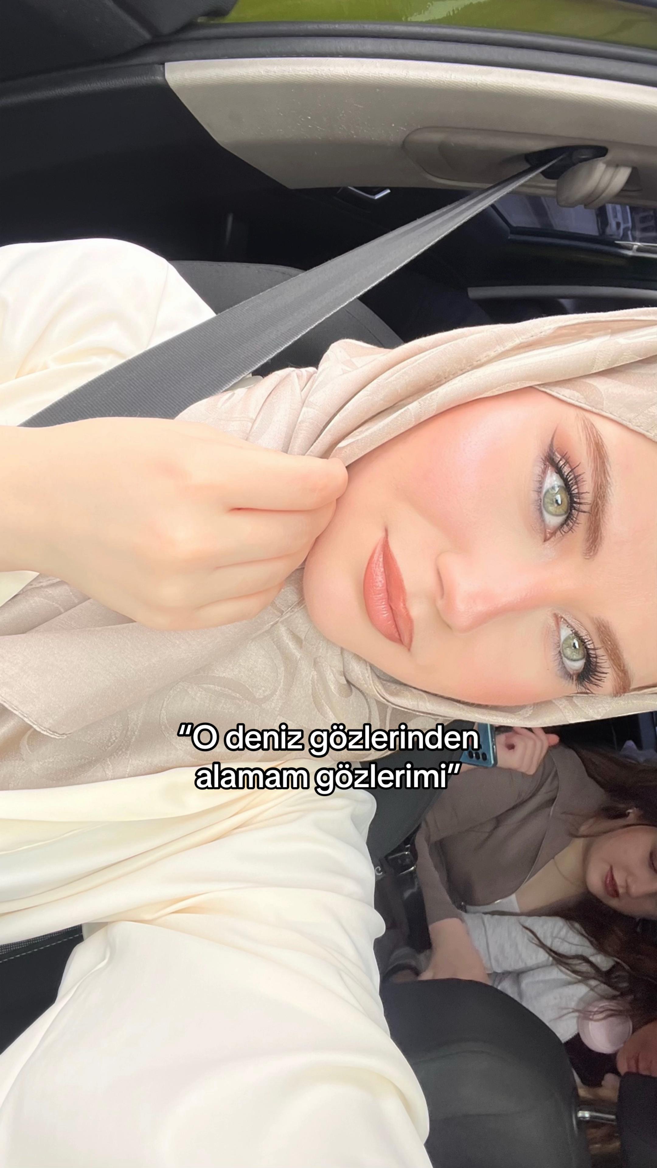 @𝓐𝓵𝓮𝔂𝓷𝓪🎀