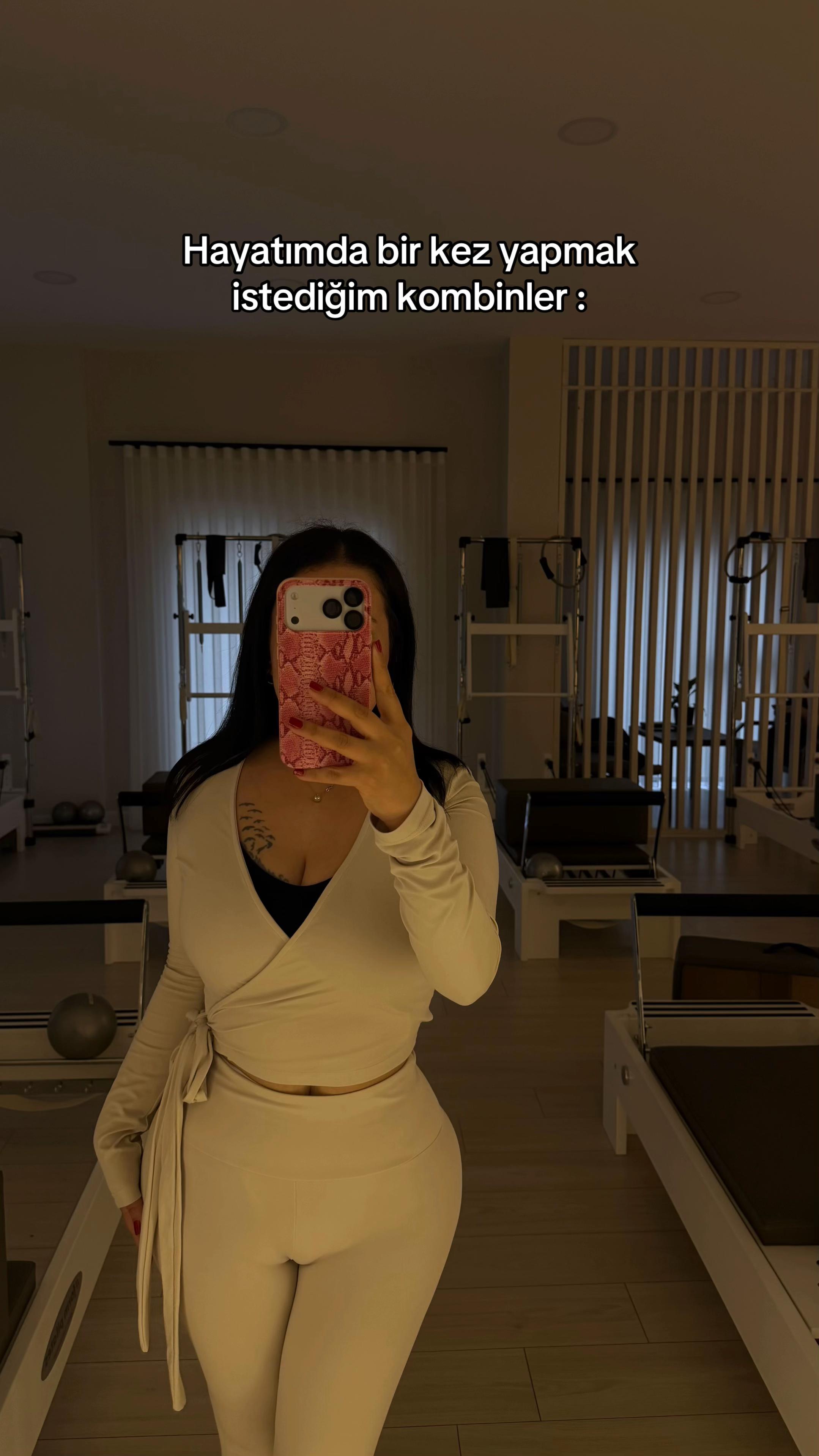 @Cansu Özer