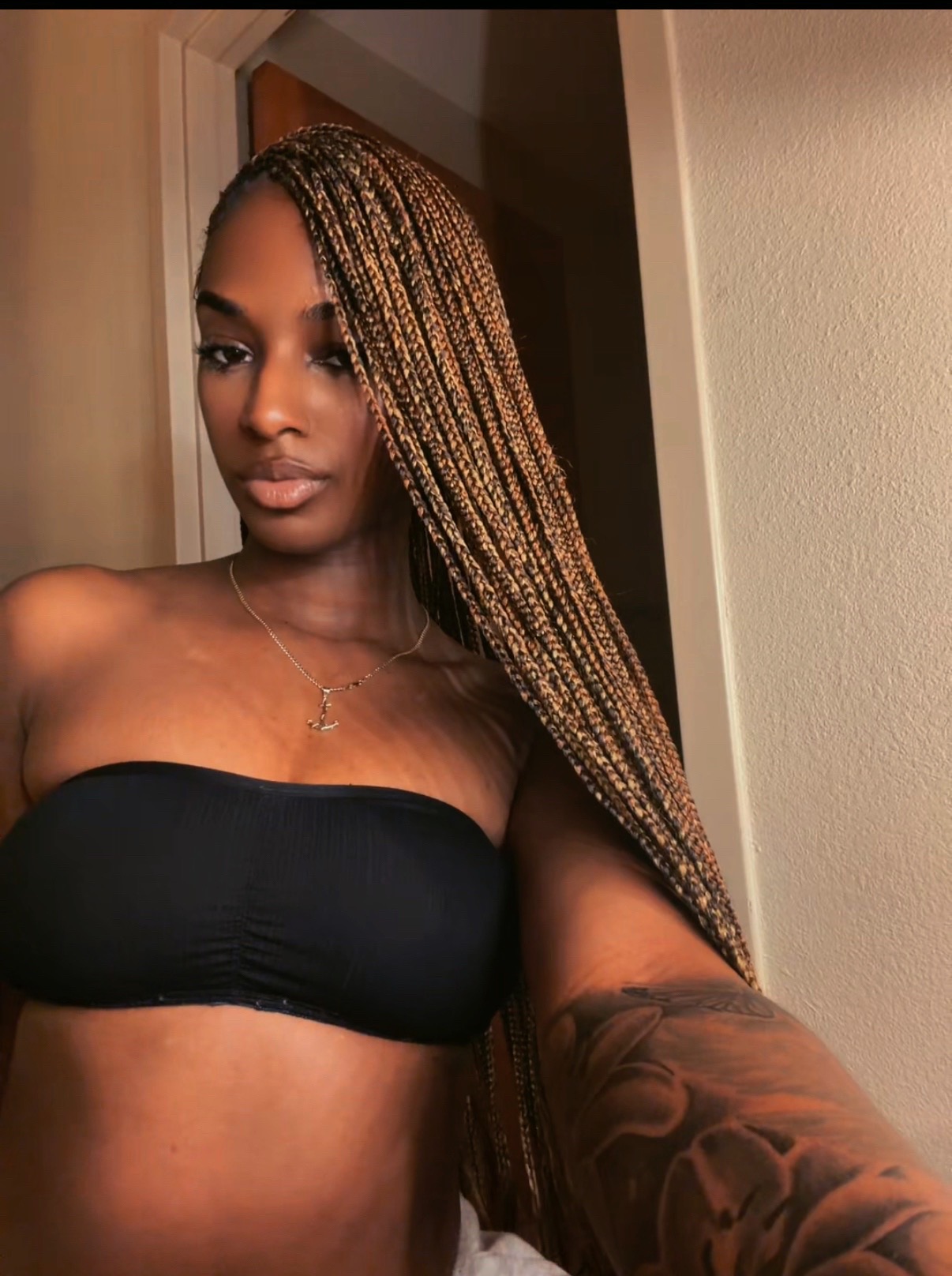 @lauryntierre