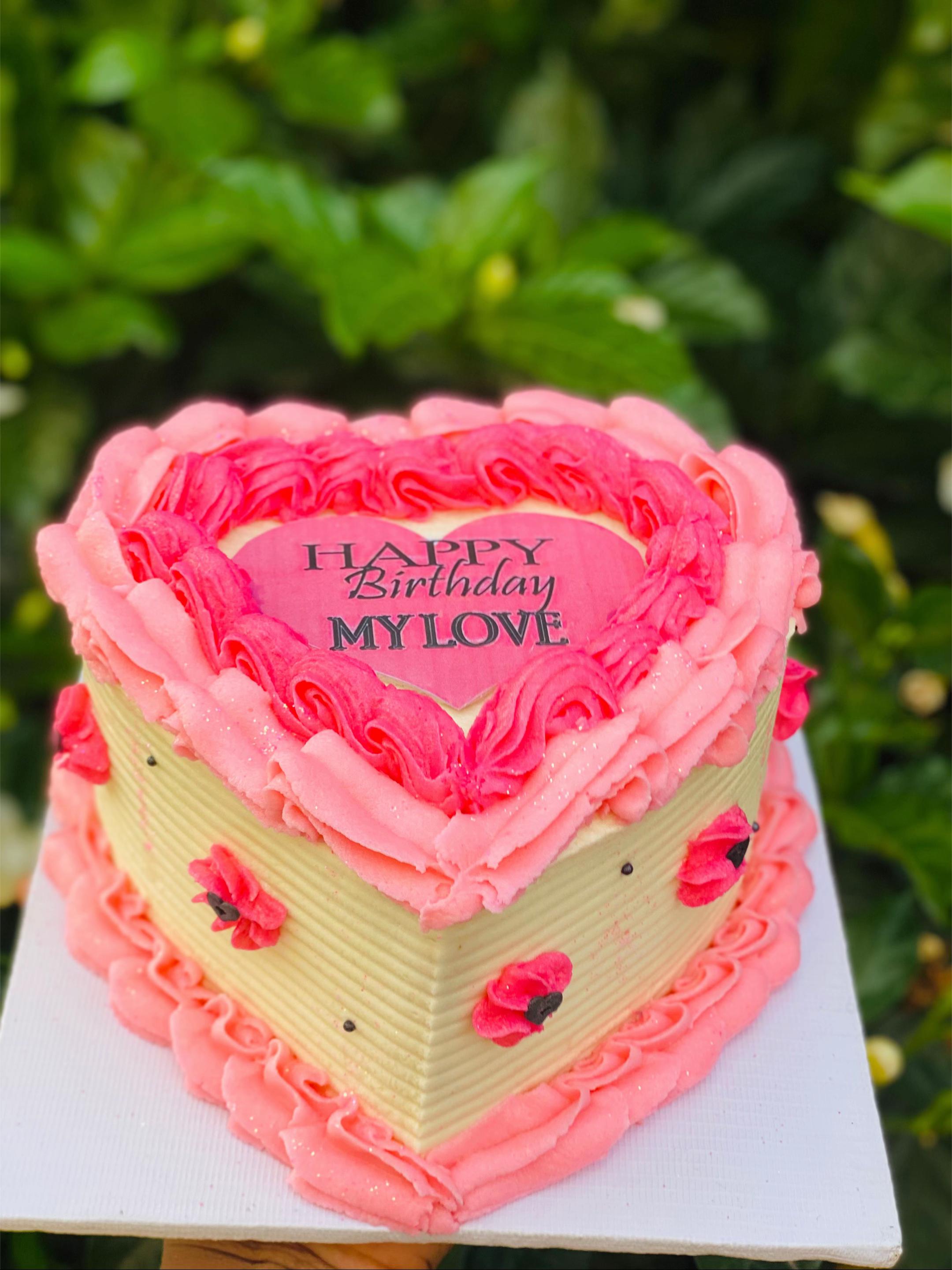 @Cake vendor in suleja/Abuja