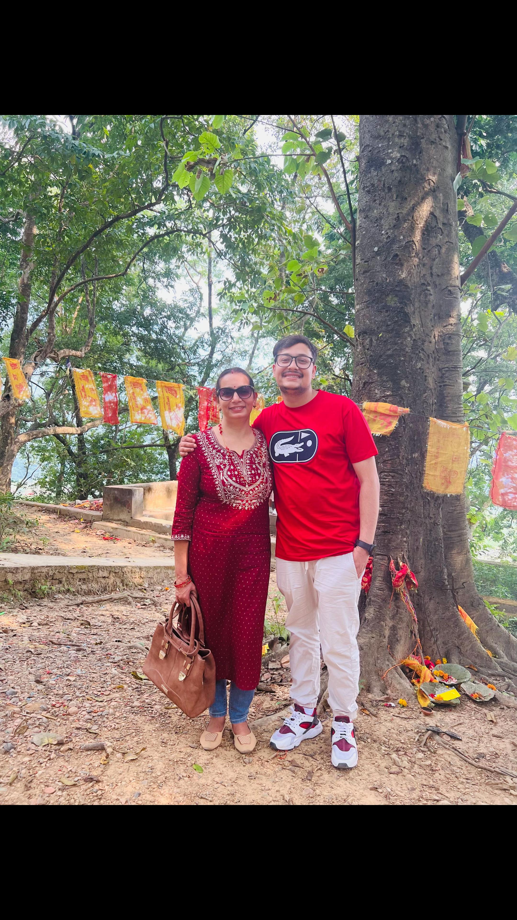 @Gandhari Bhattarai Khanal😊