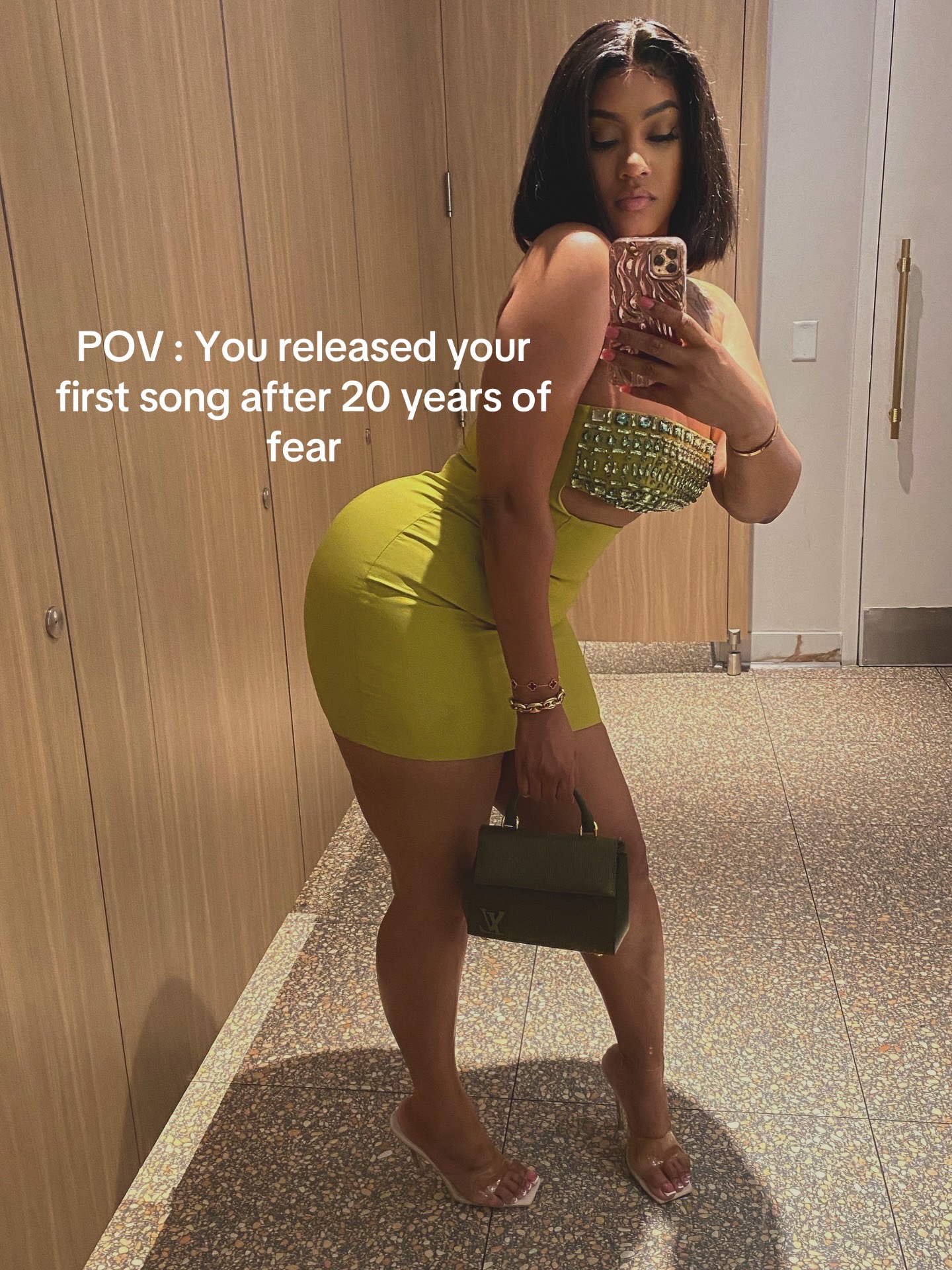 @JessSoVain