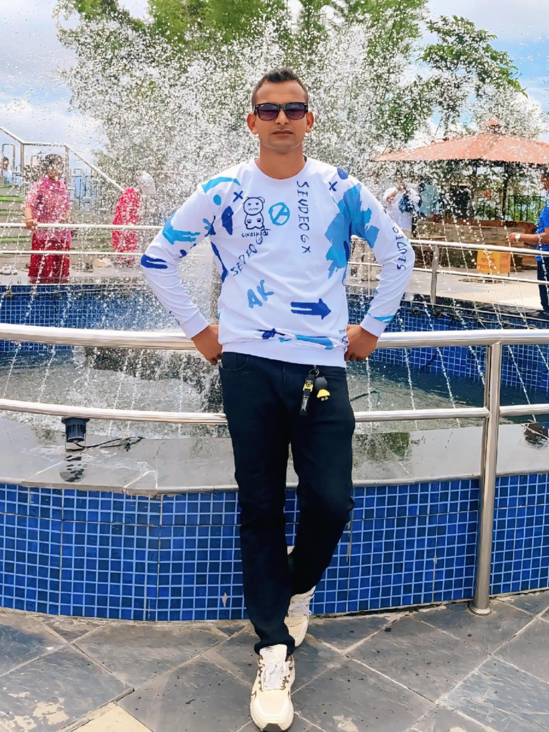 @लाहुरे❤️