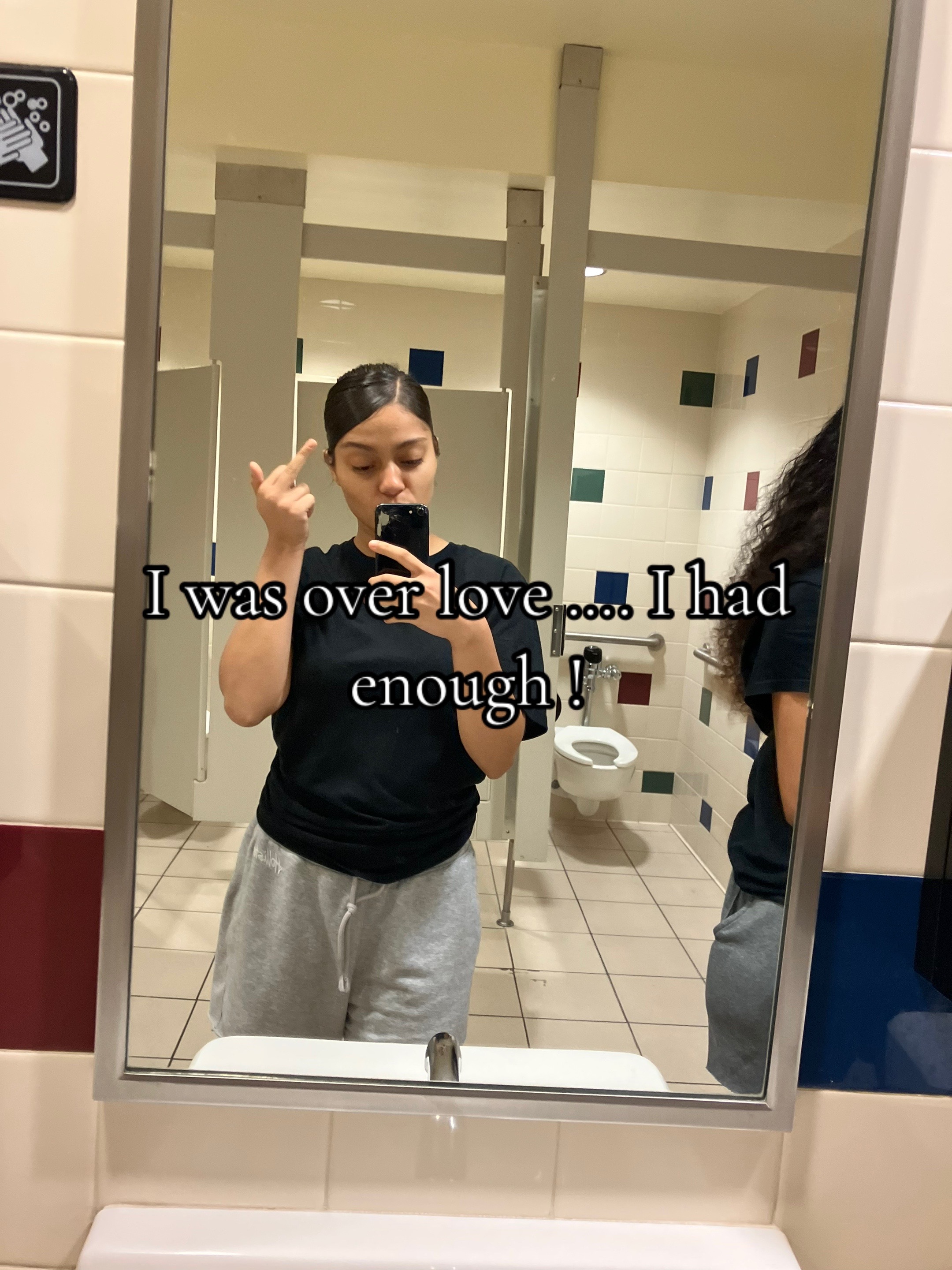 @Kiaraliz💋