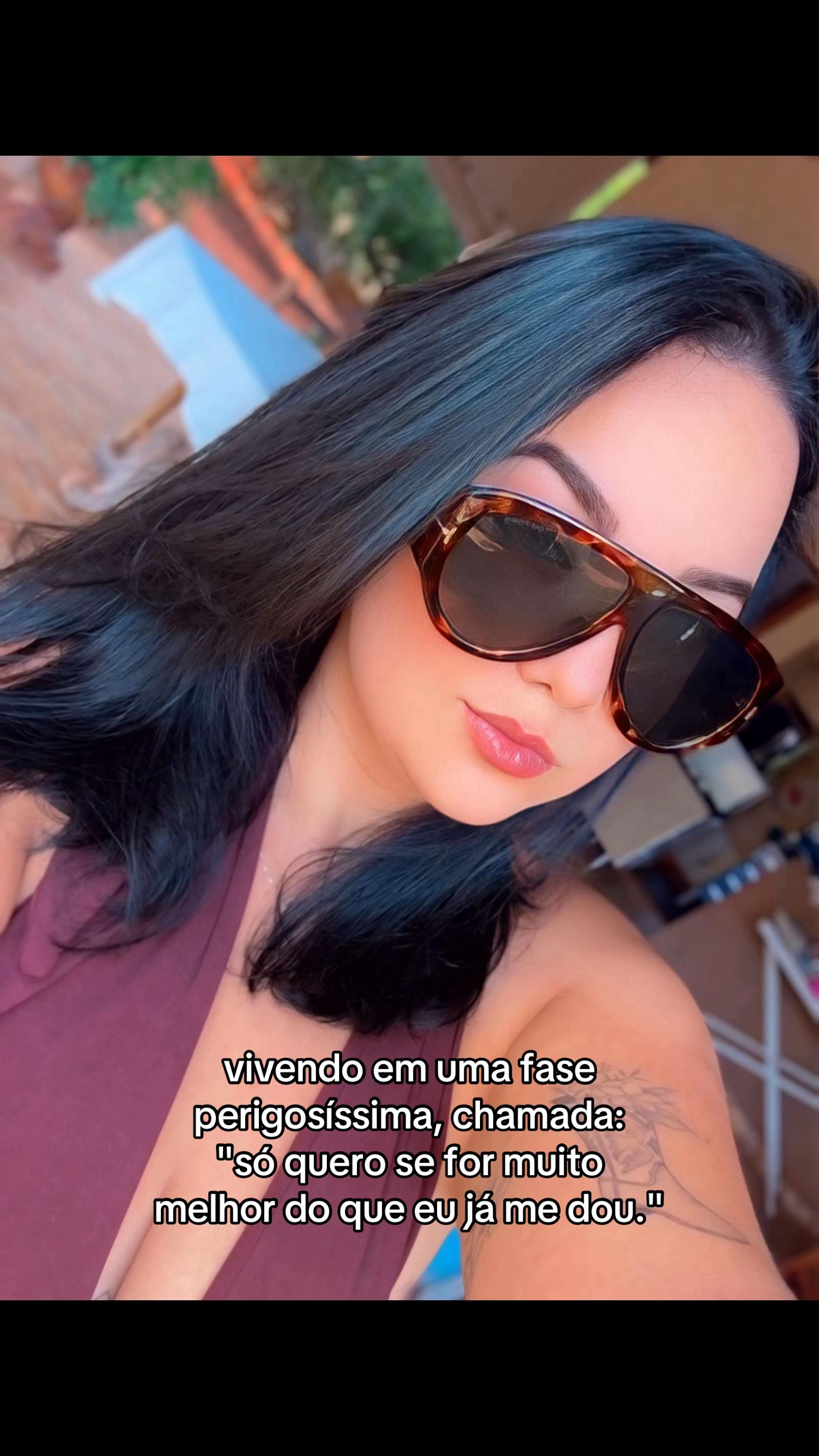 @Emillypeerez