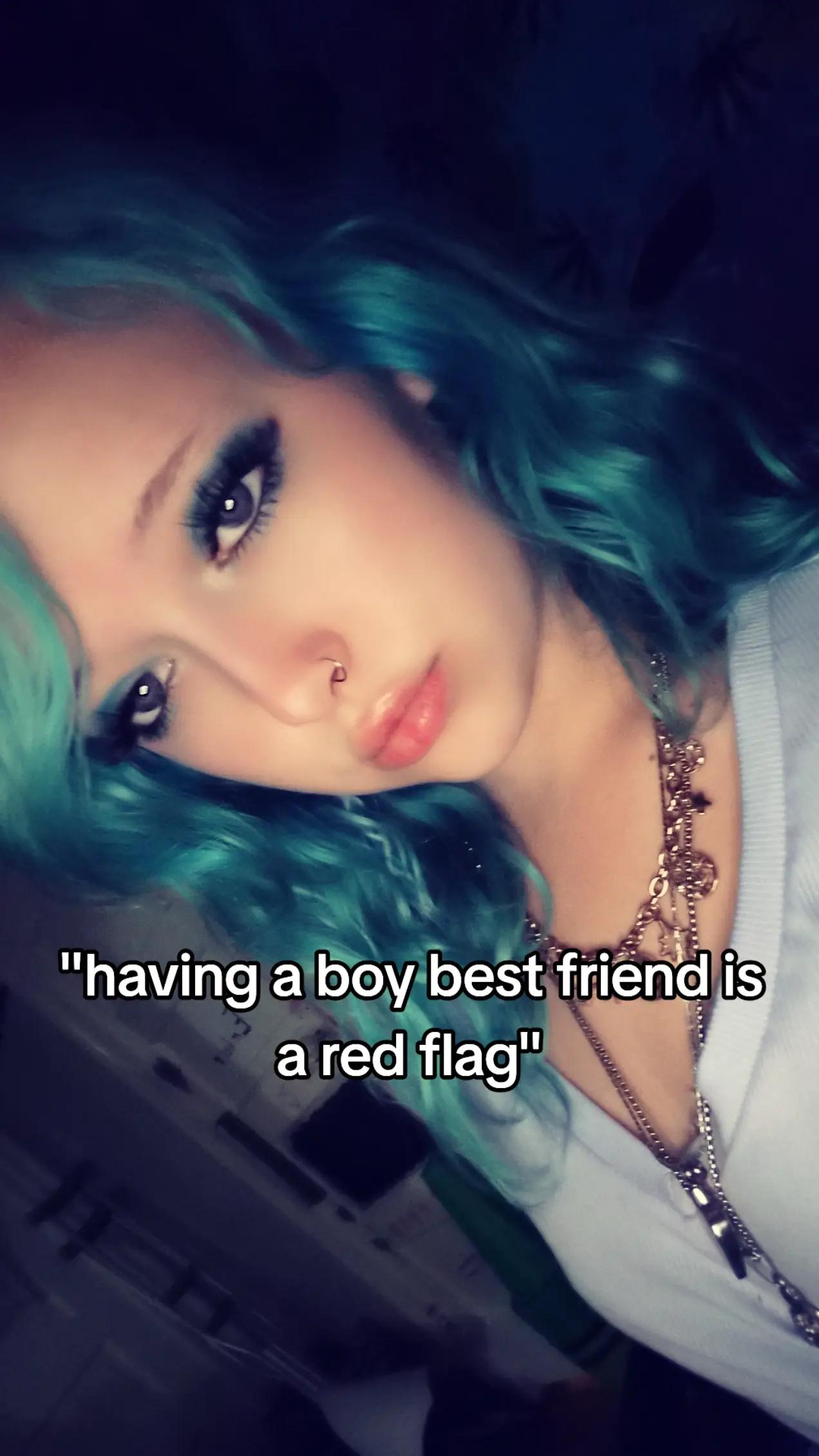 @𖣂Emma🧡💚