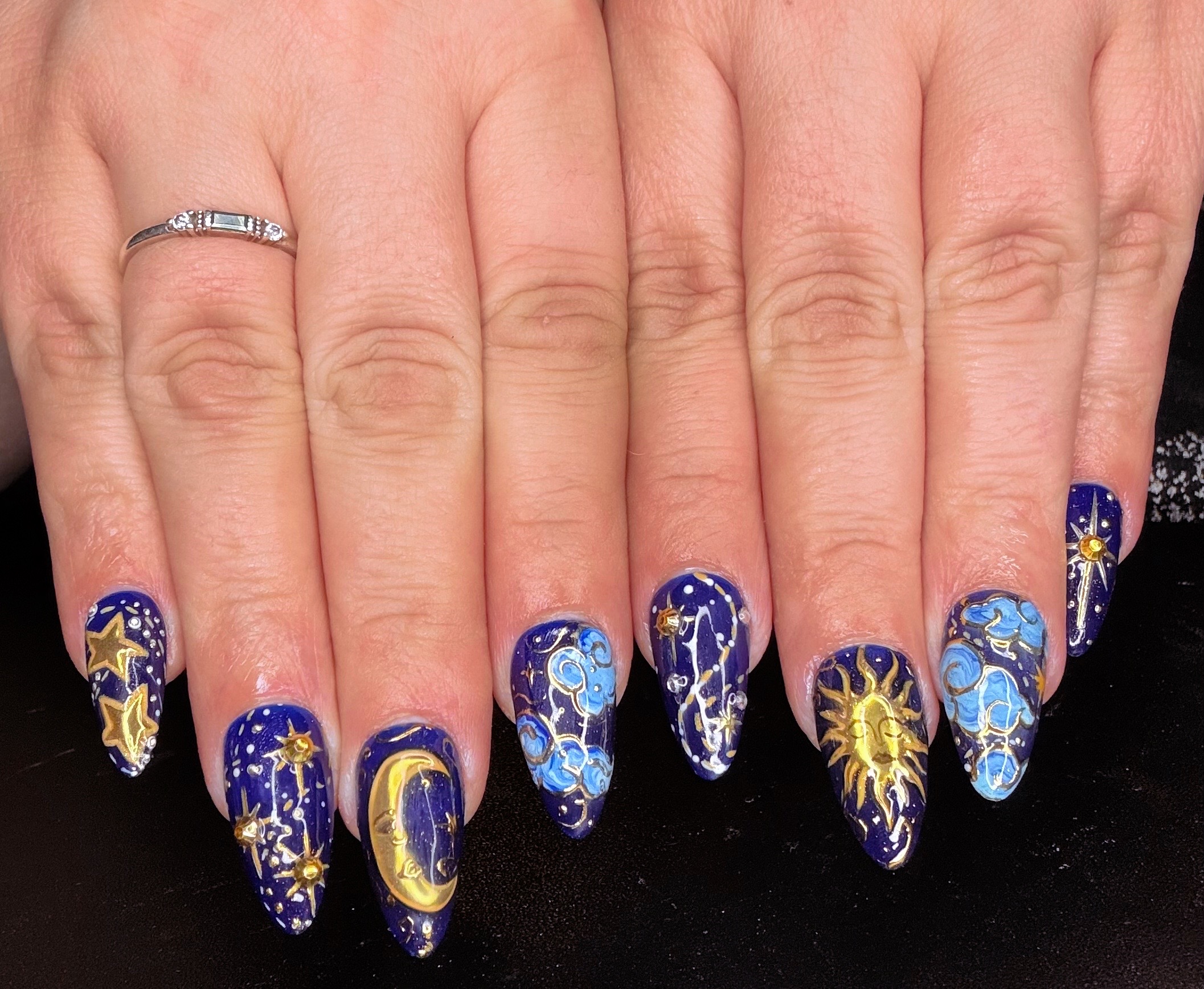 @Nails by Julia