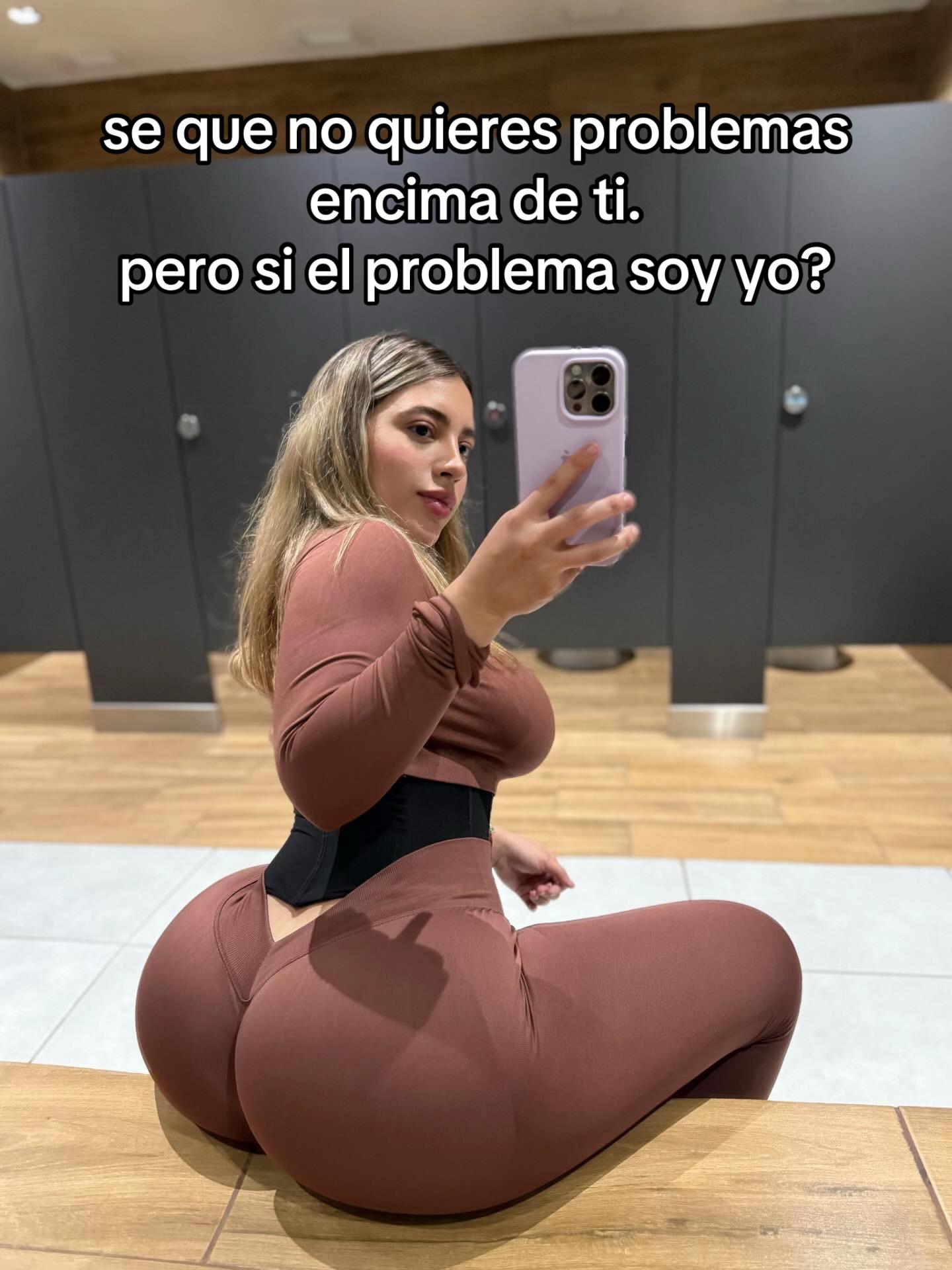 @Josseline