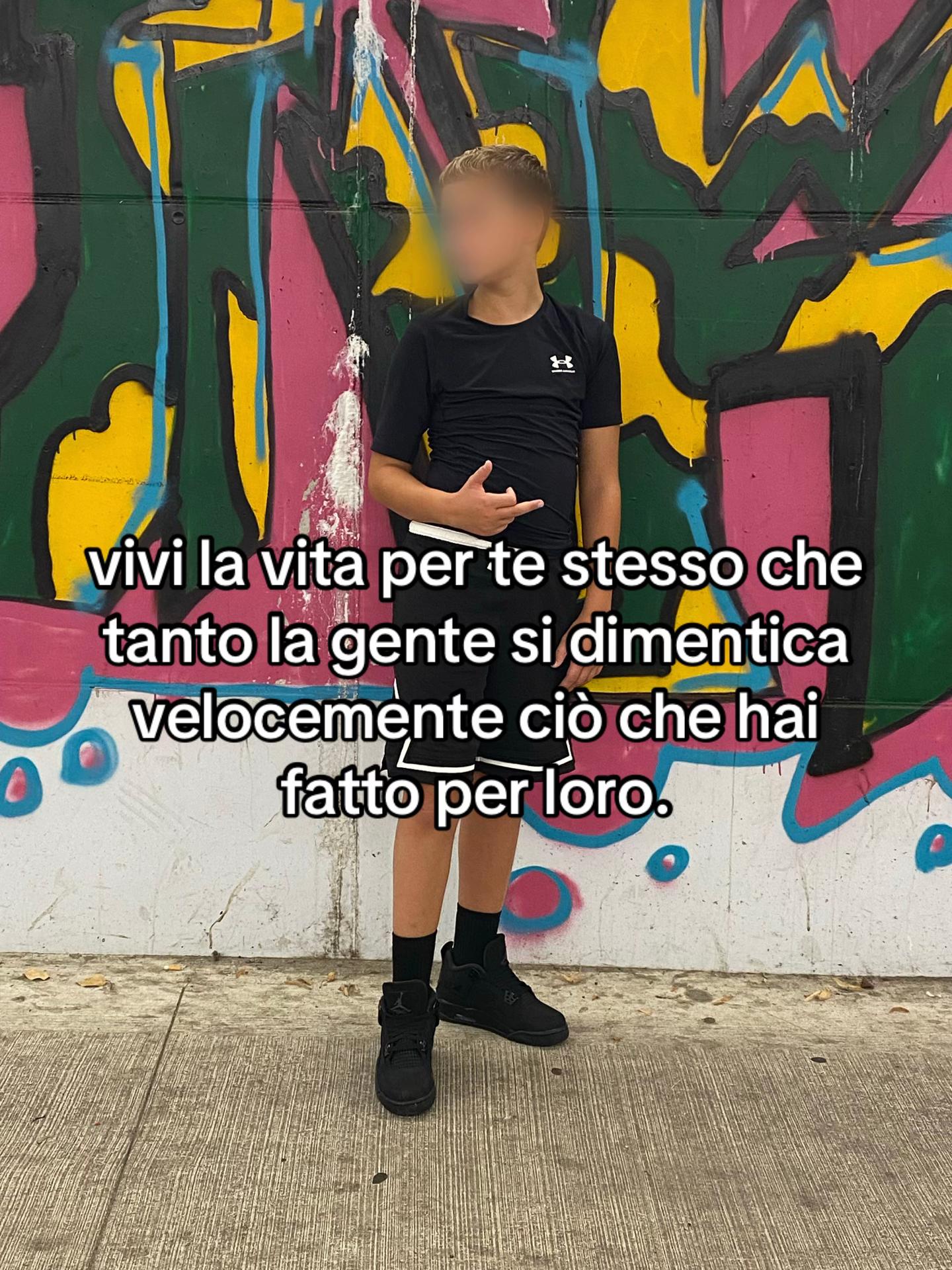 @AKI💎