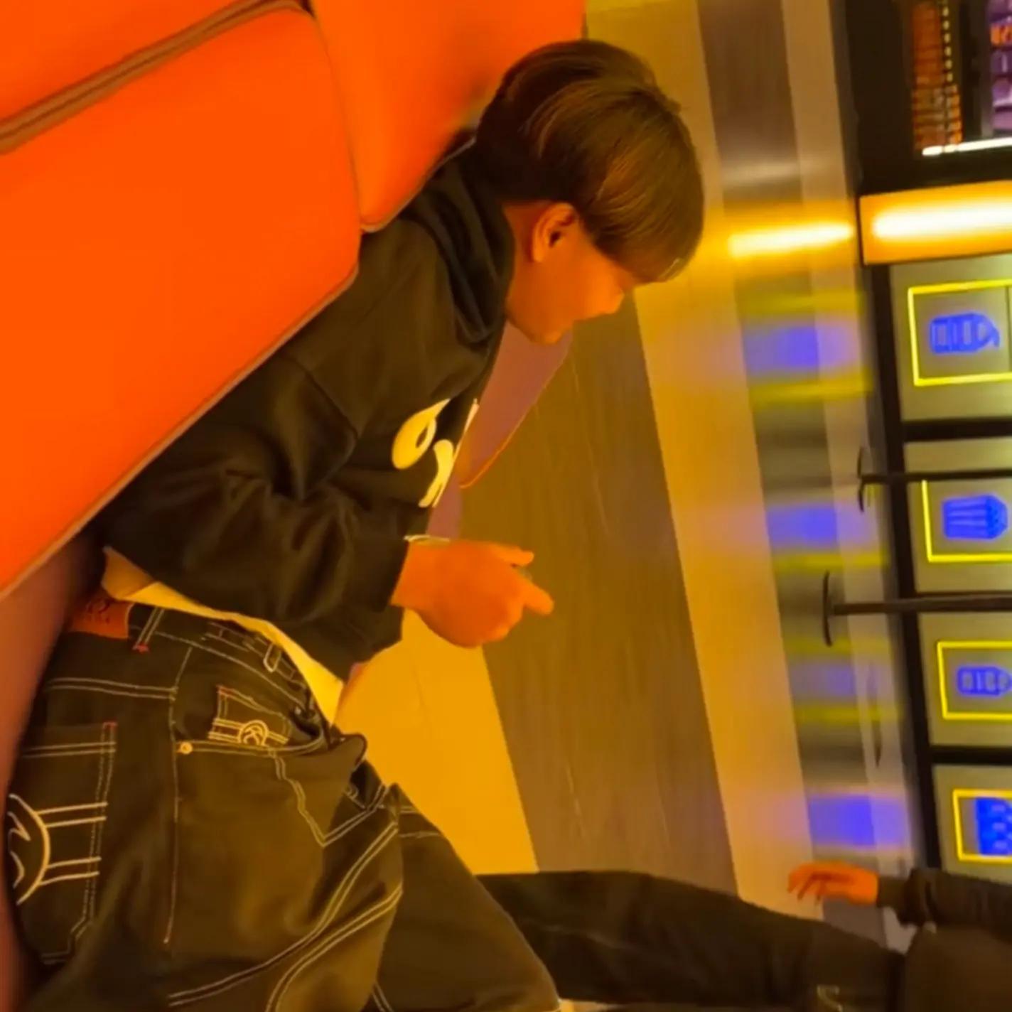 @๐บ๐ฝ๐พ๐๐ฝ๐