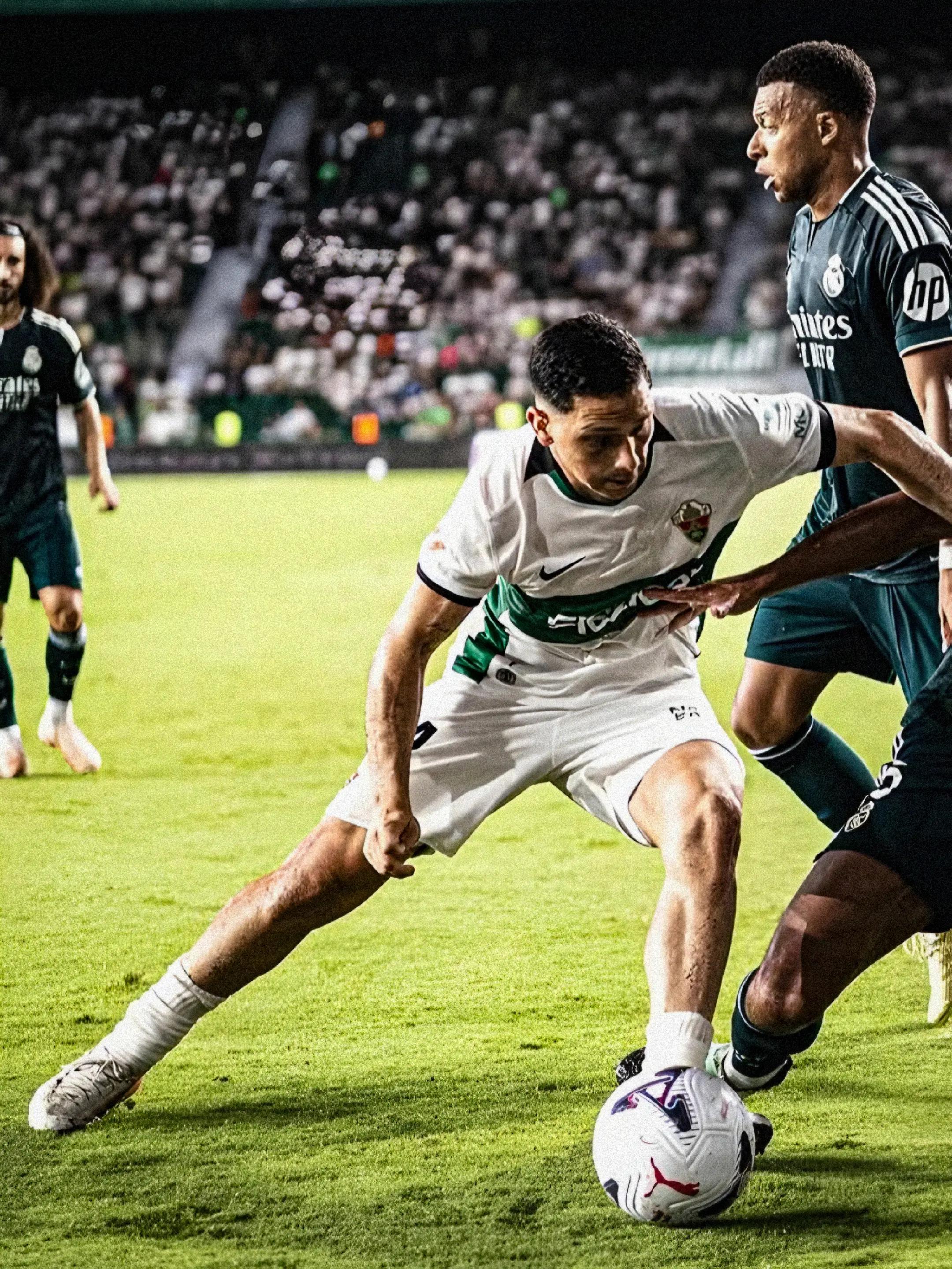 @lovingfutbol