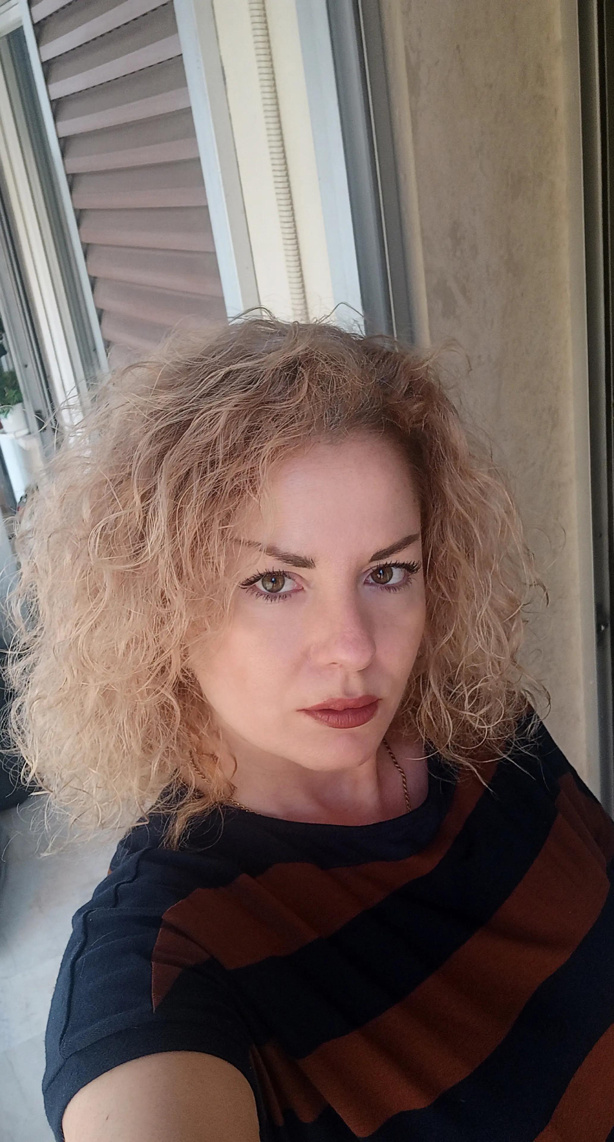 @&Epsilon;&Lambda;&Epsilon;&Nu;&Alpha; &Nu;&Epsilon;&Phi;&Epsilon;&Lambda;&Eta;