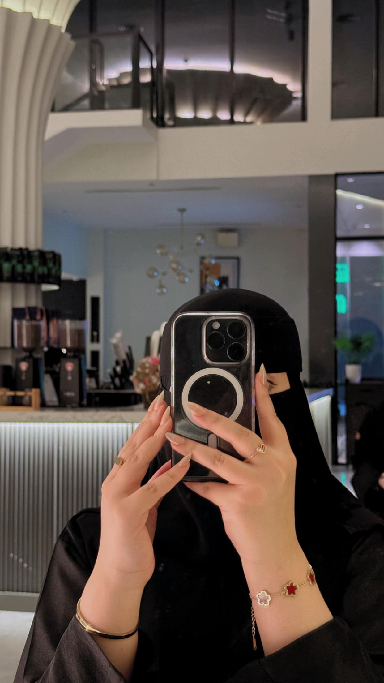 @نــوفــ|بـلوقـر 📸🌱