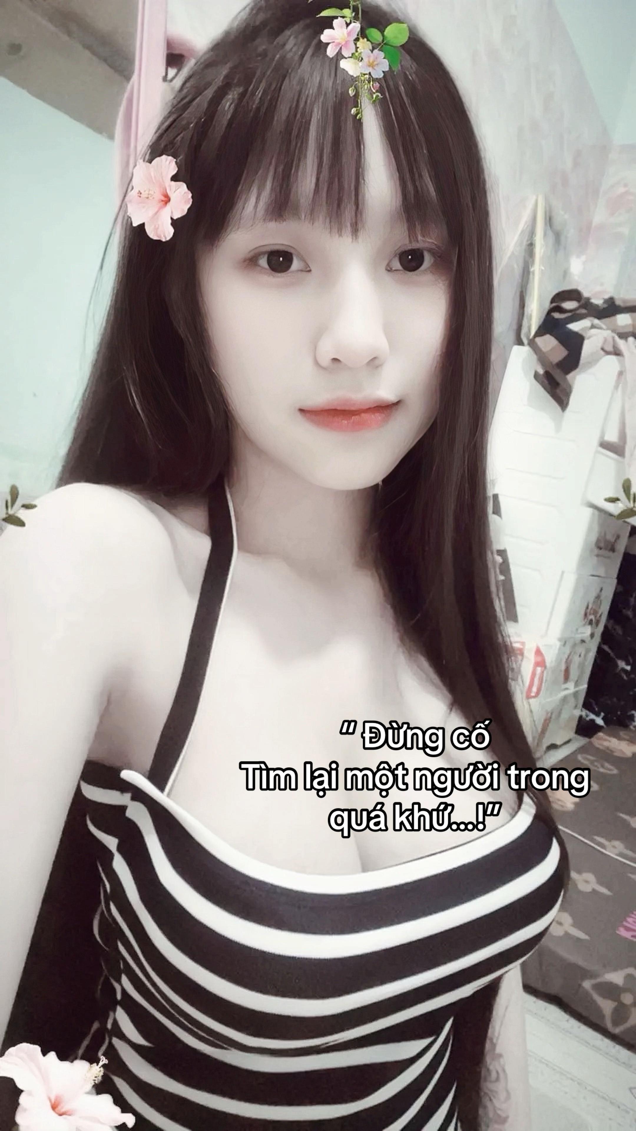 @🪼B&eacute; ViVi đức ho&agrave; 😽🪼