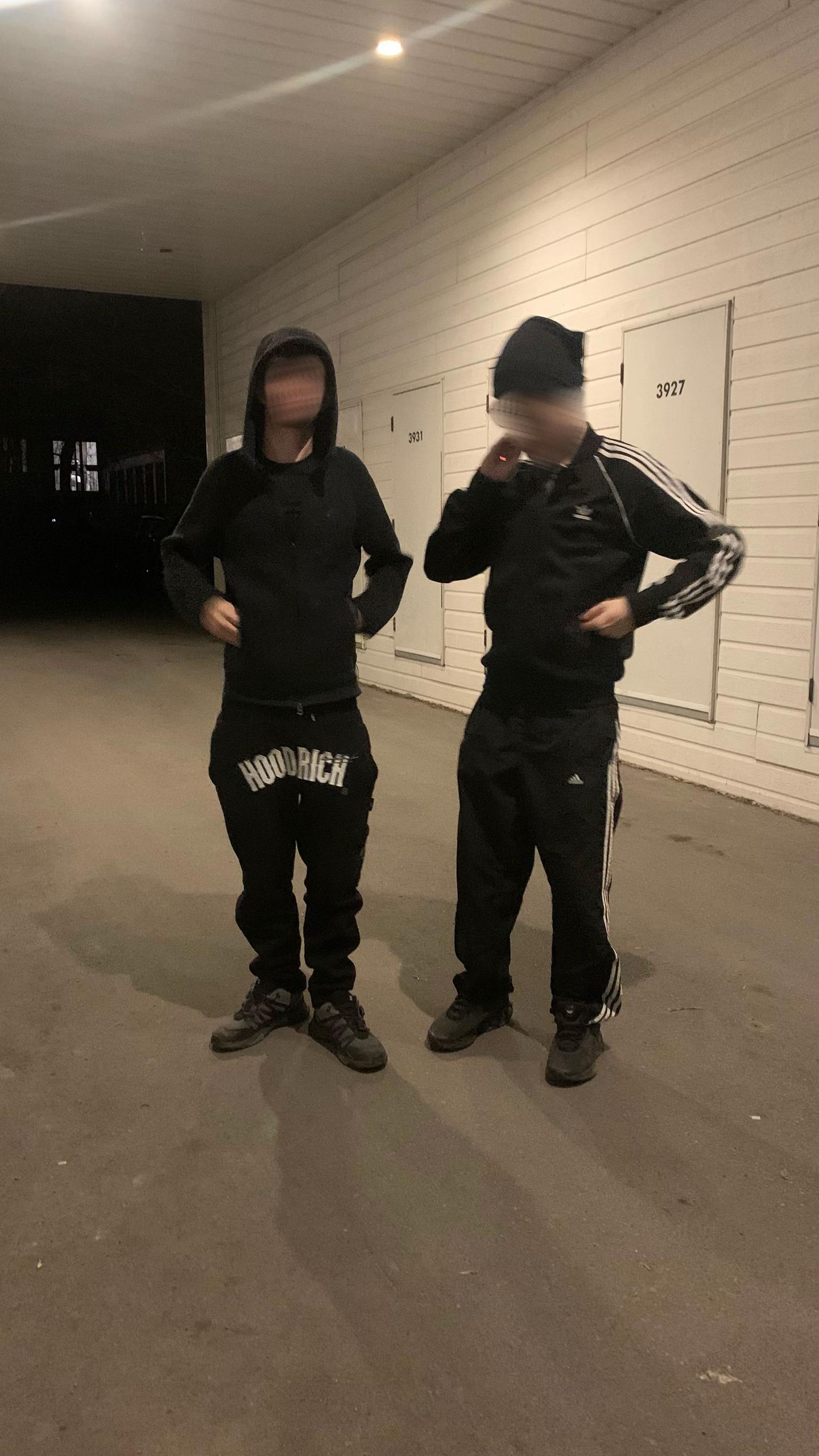 @💸