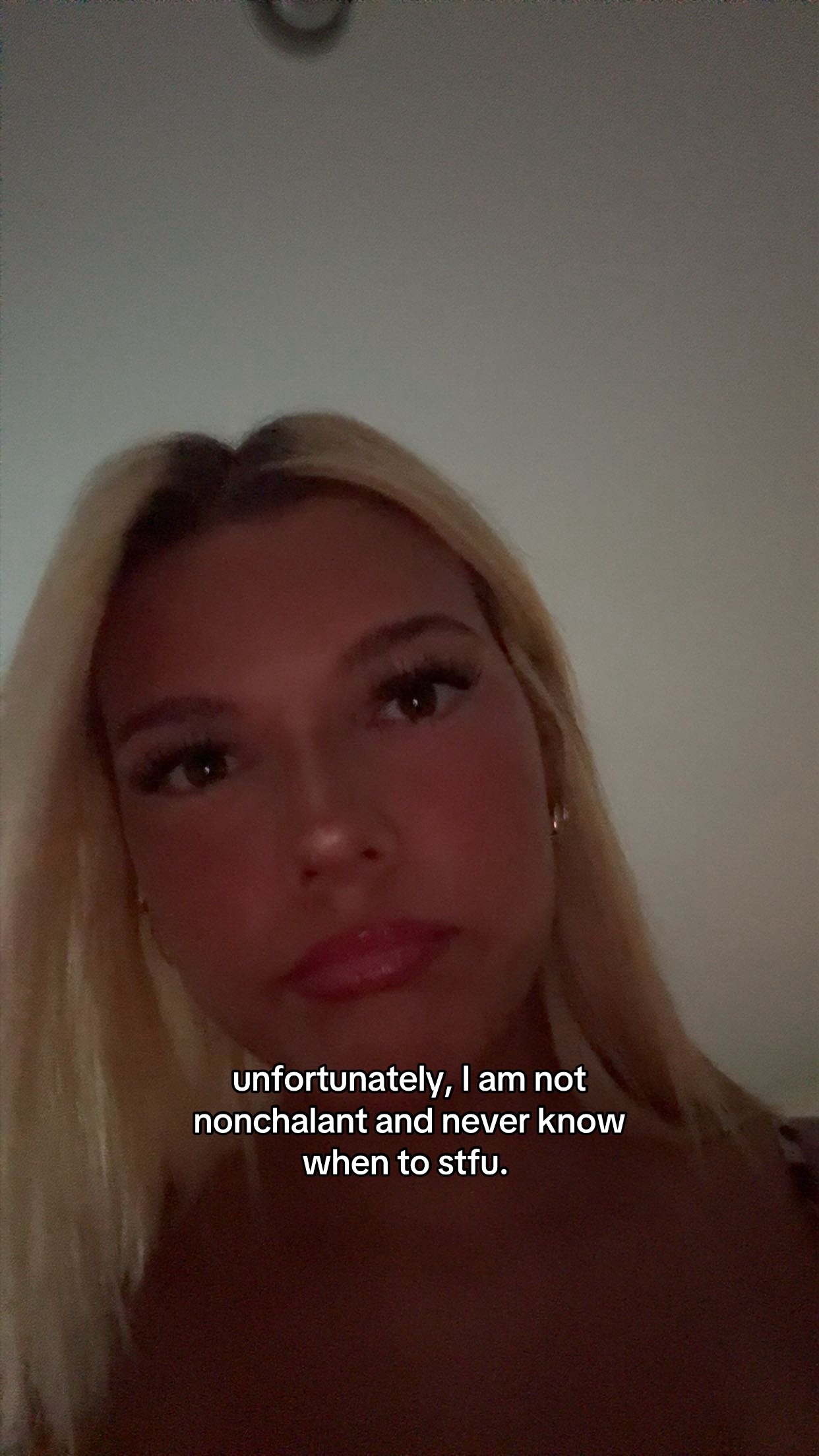 @Hola