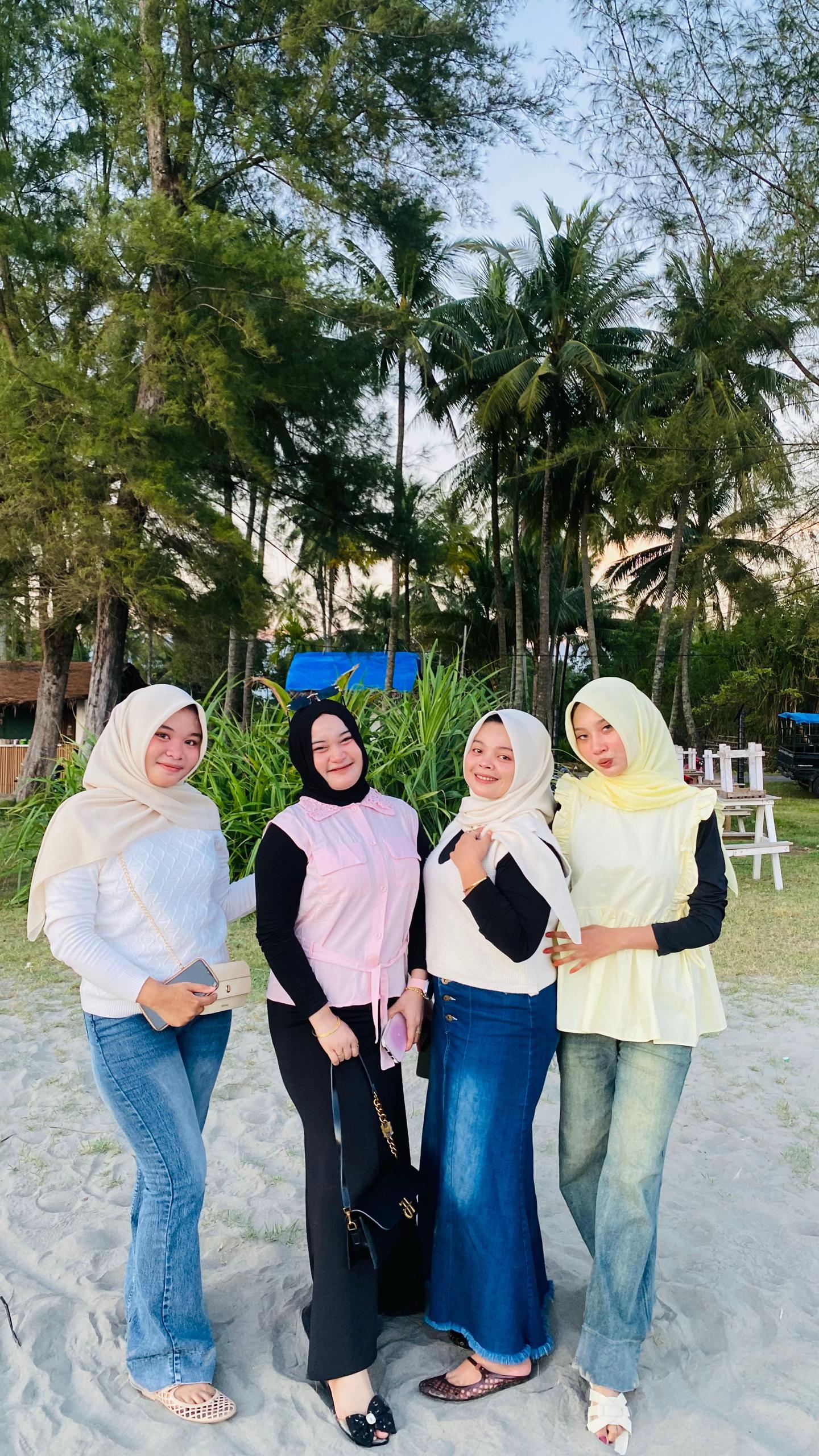 @Cantika