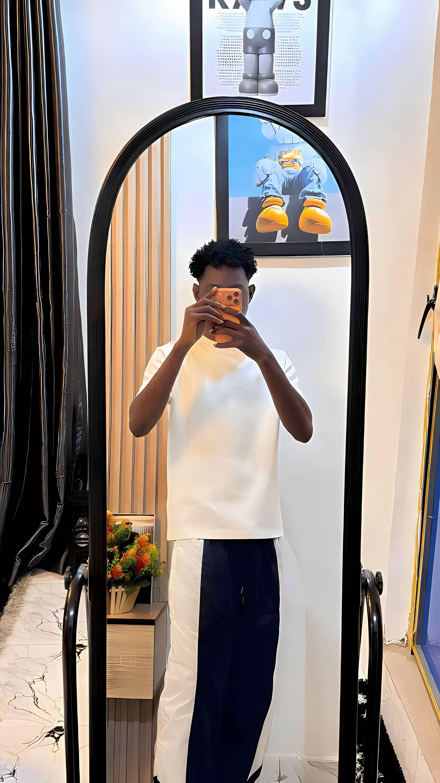 @Slim🤍🧃