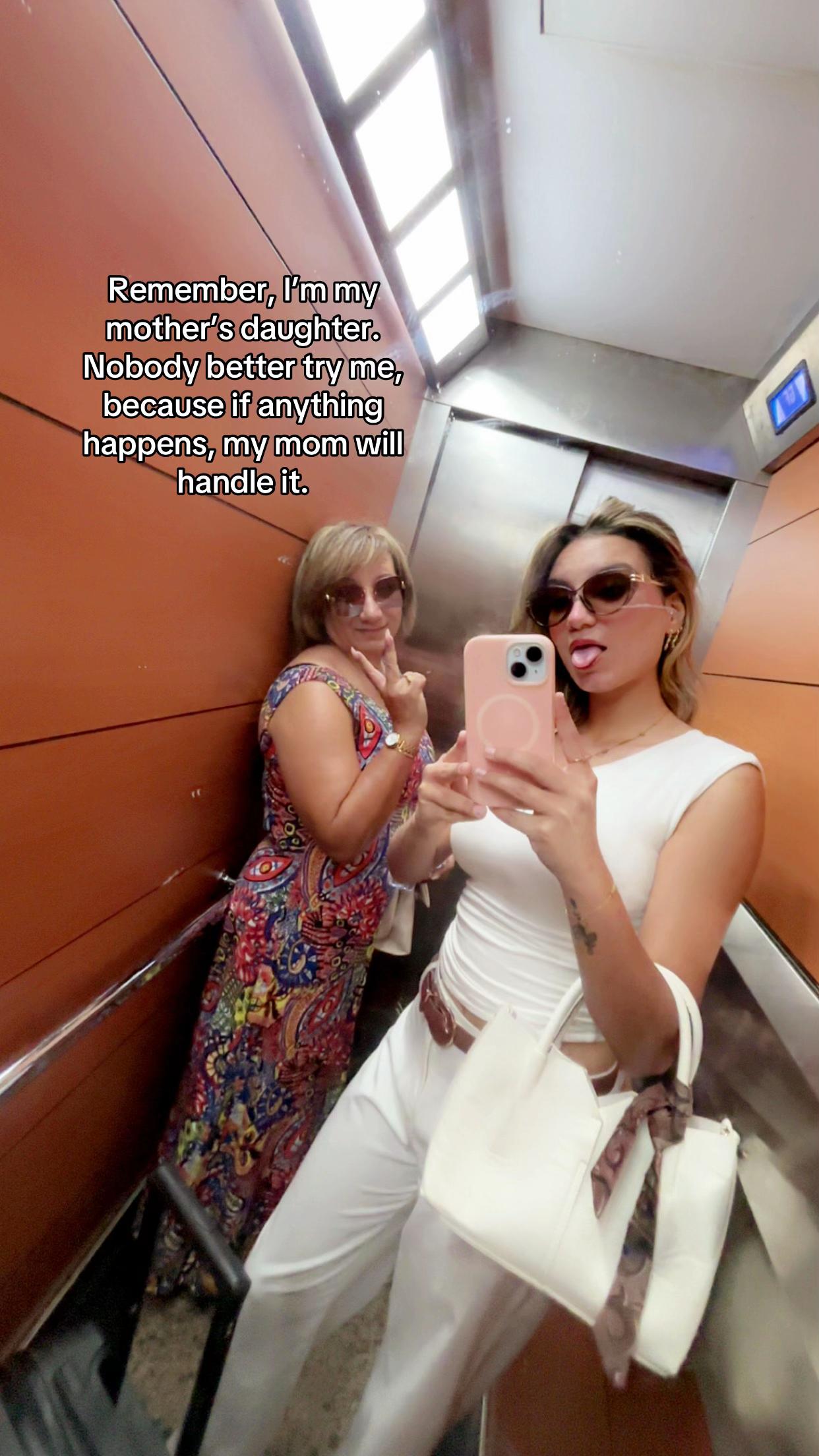 @Elena |إلينا