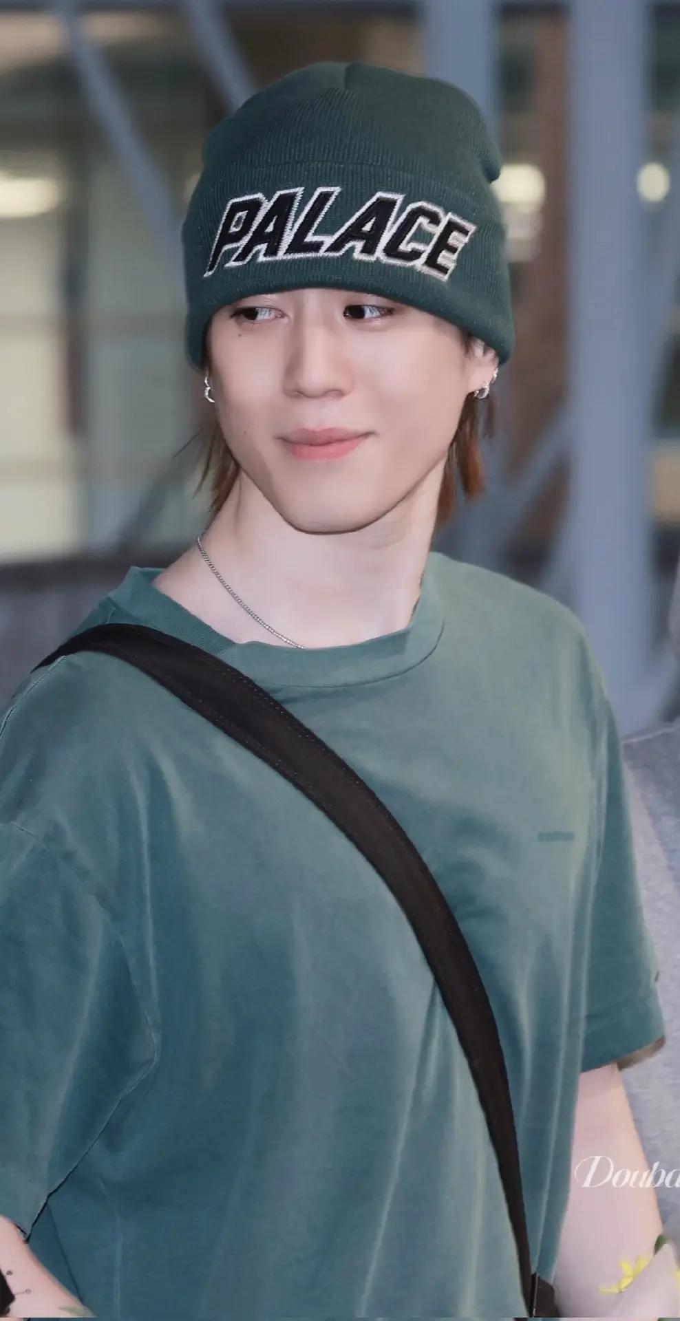 @มัมมี๊ยูคยอม 🐜แฟนสาวแจบอม🌴