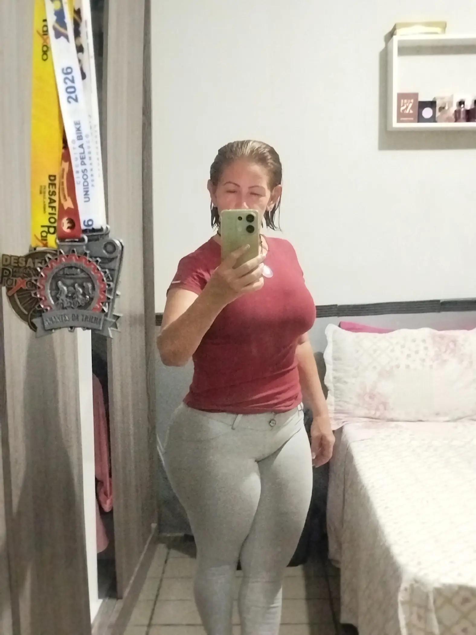 @suzycleiaferreira
