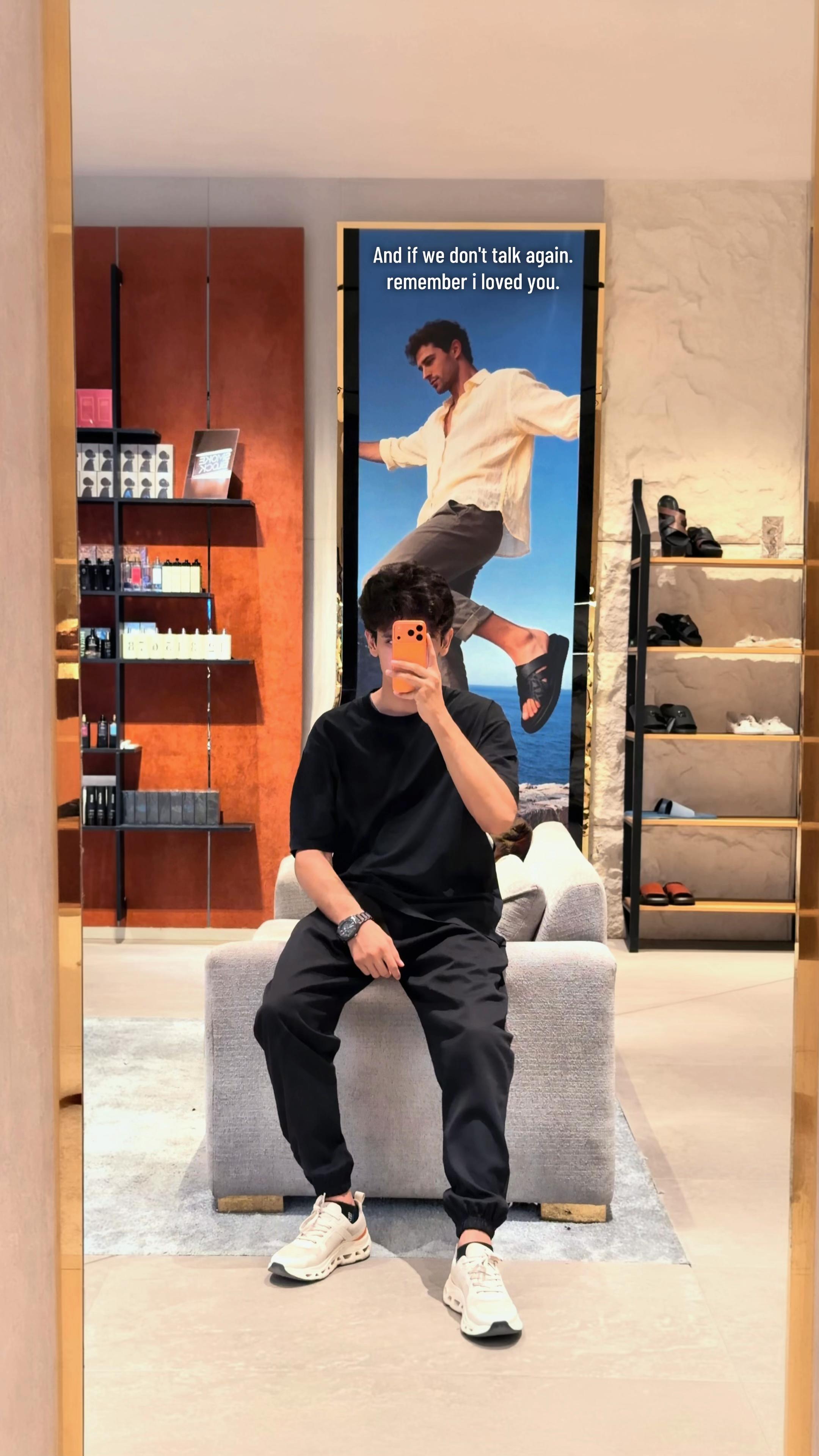@𝐒𝐇𝐀𝐁𝐈🦦