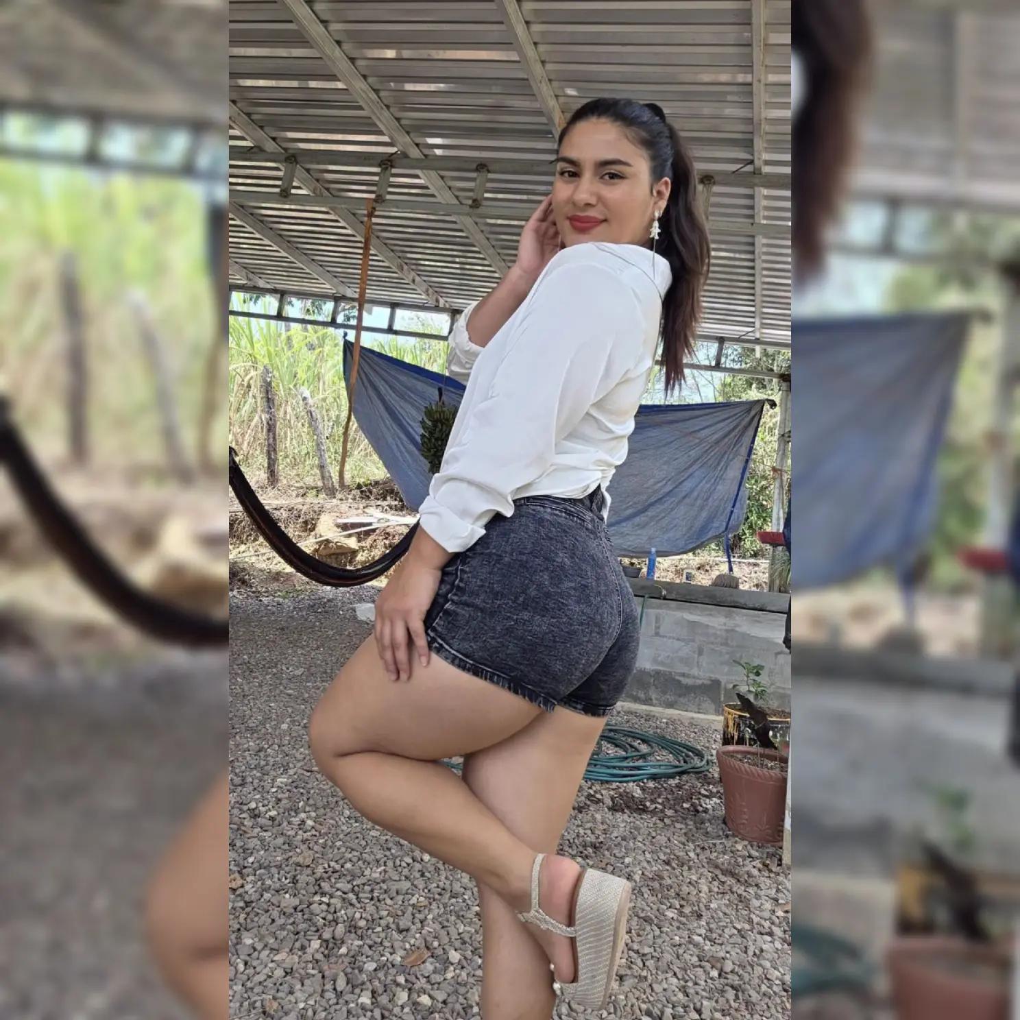 @Banessa B