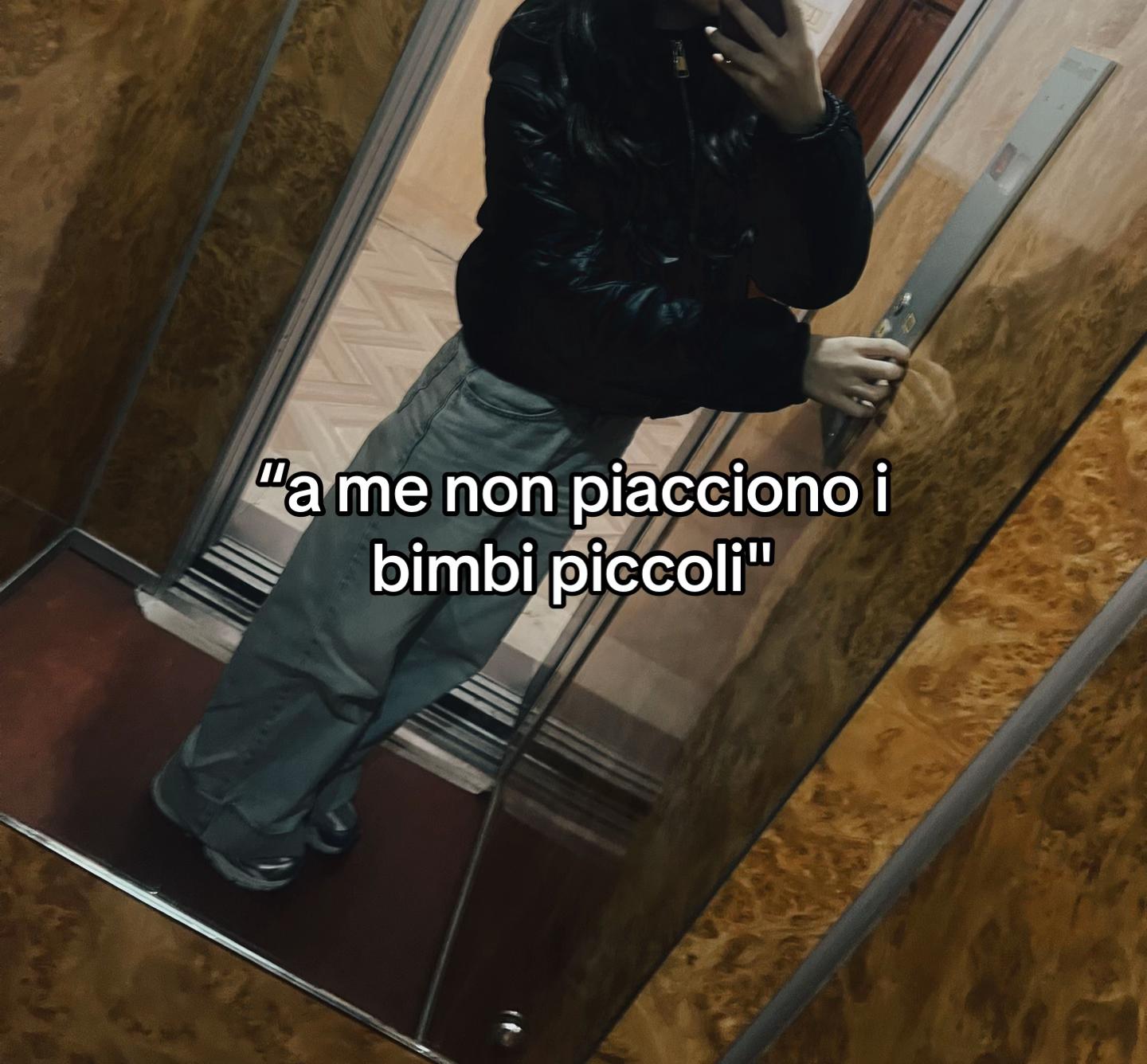 @lolaaa