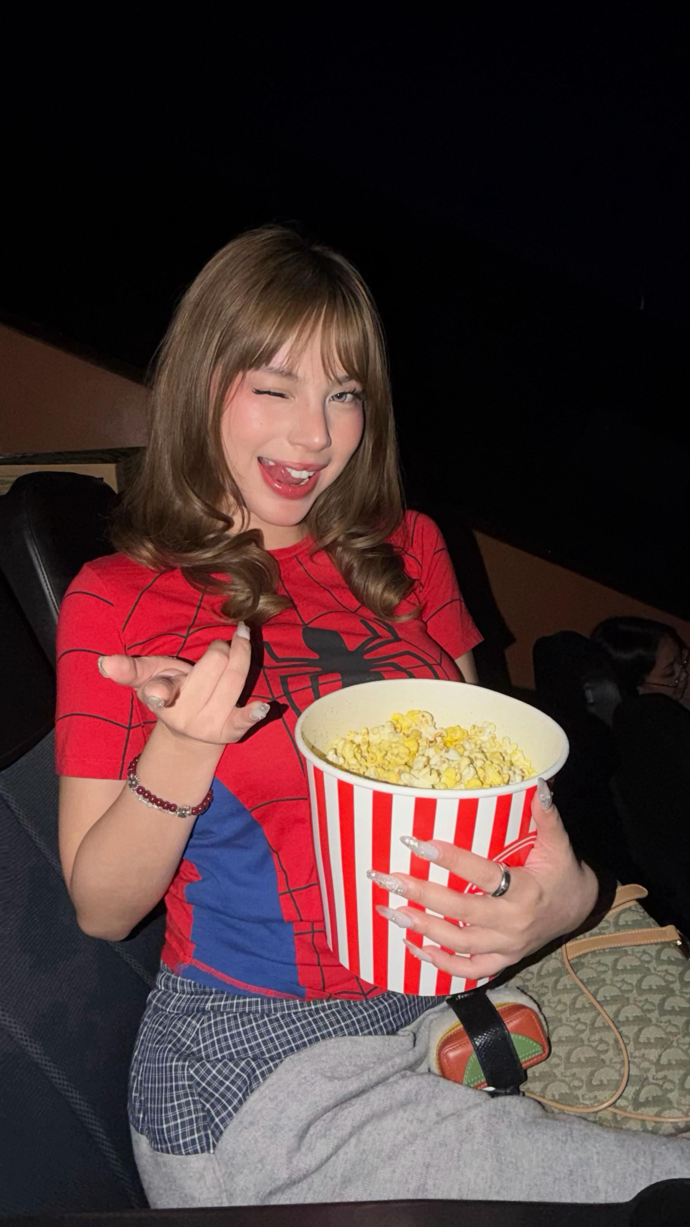 @dàmon