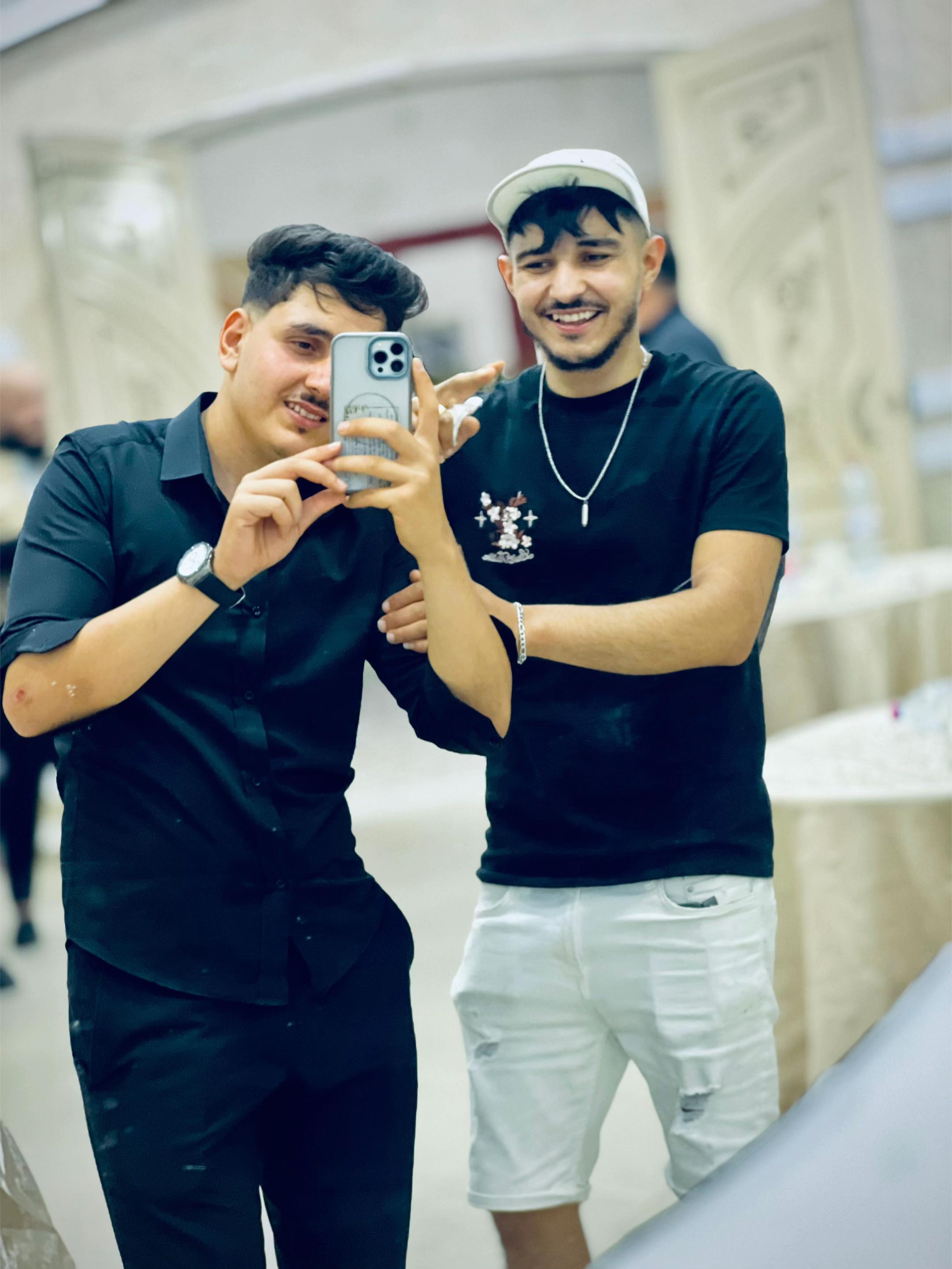 @👑قاسم أمين الزعيشي👑