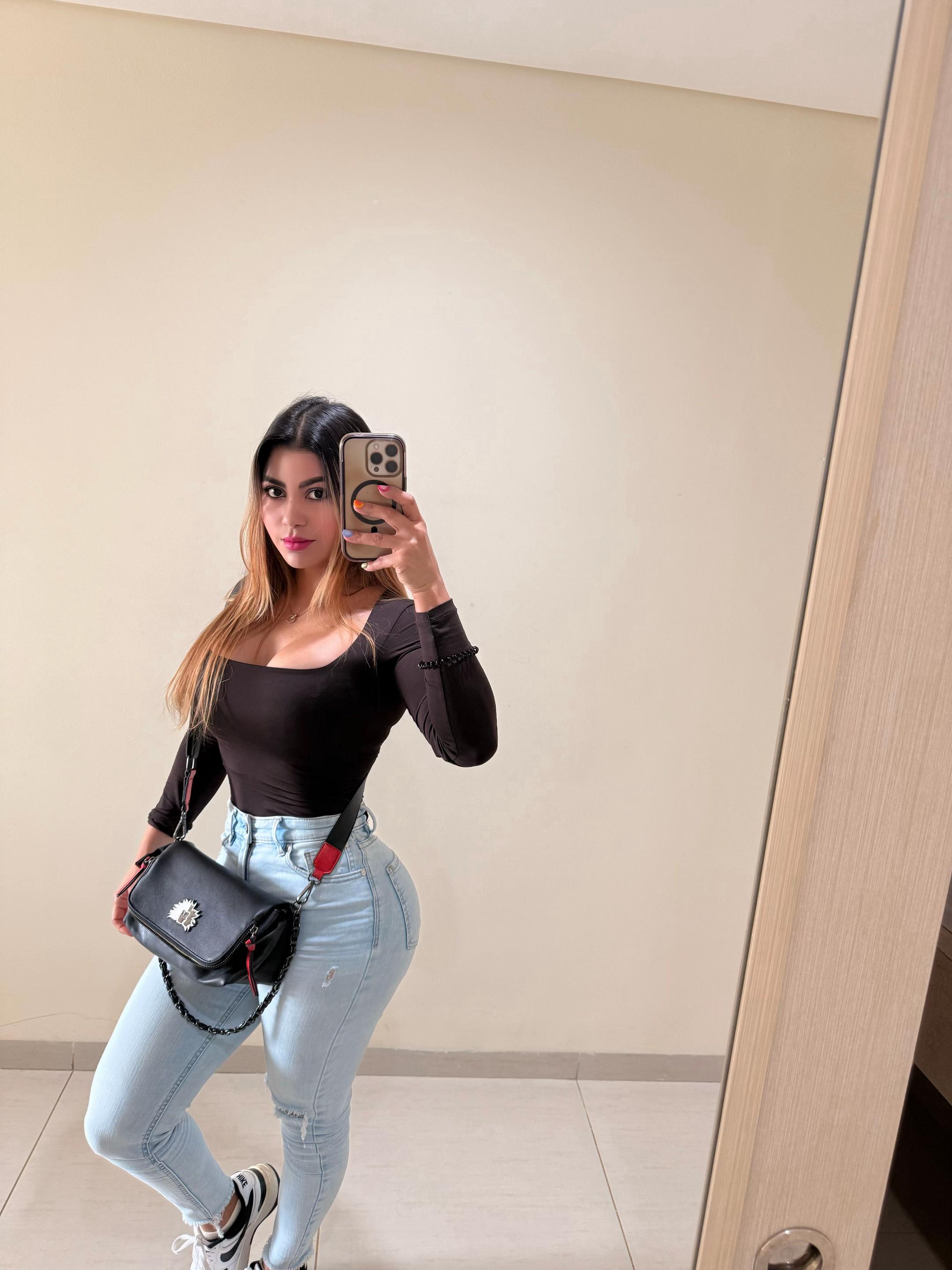 @Dra. samari romero