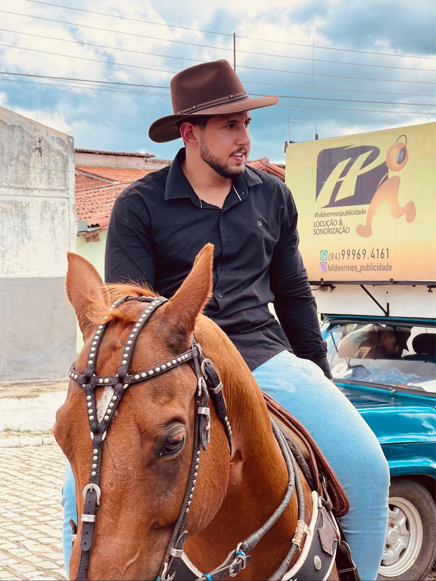 @Luiz Henrique