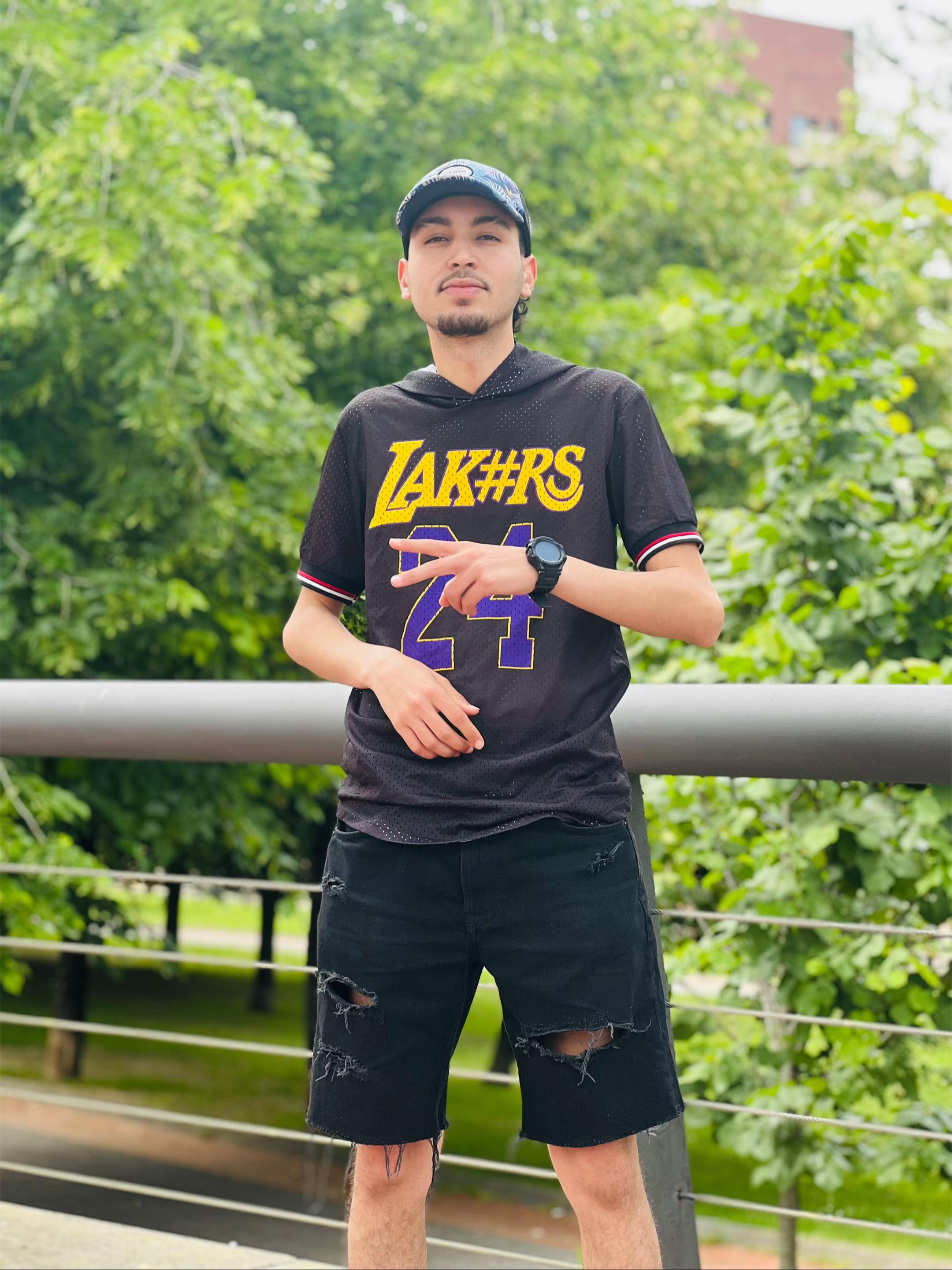 @ZiZoü ๐ฆ