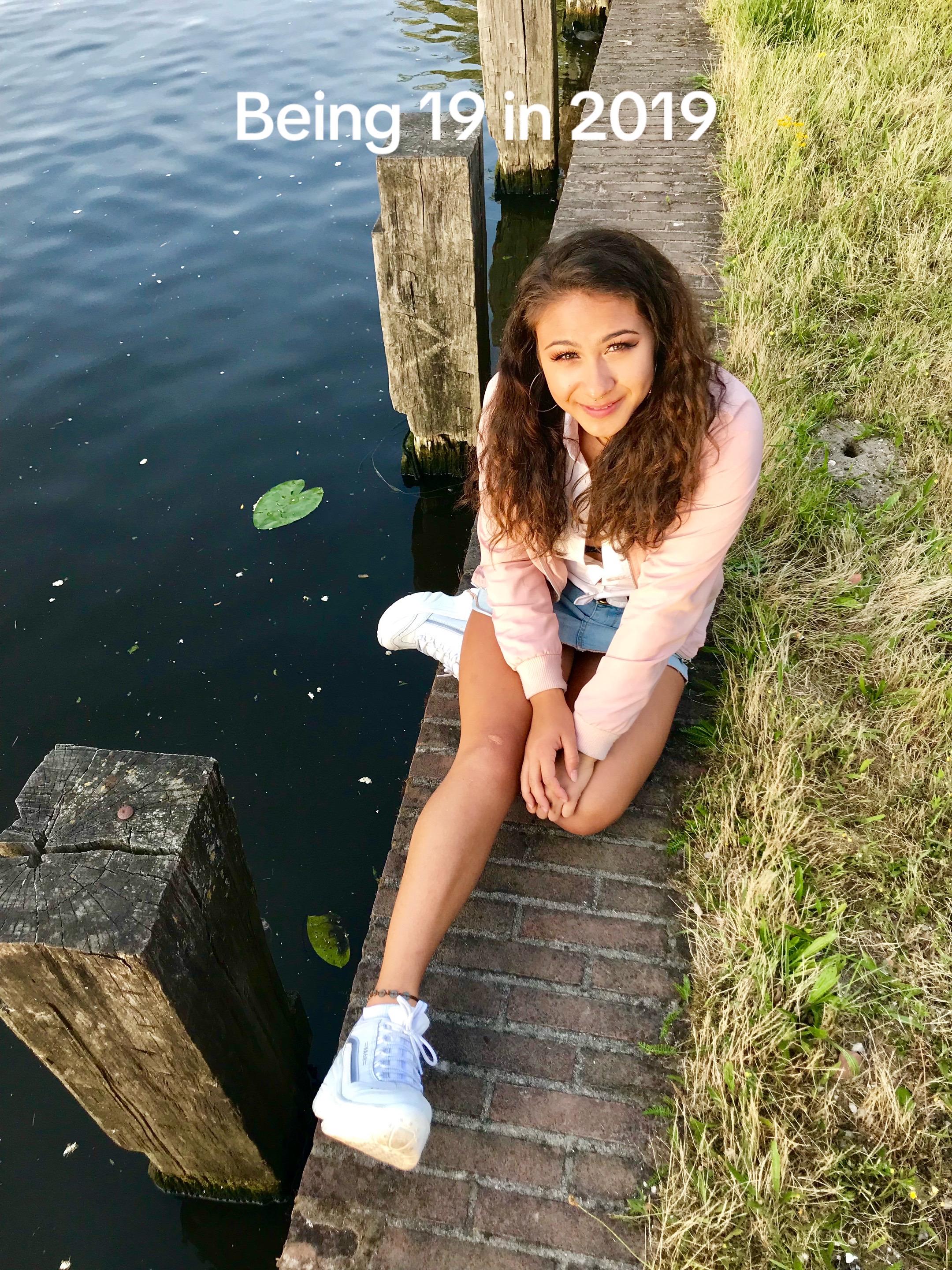 @Lexee