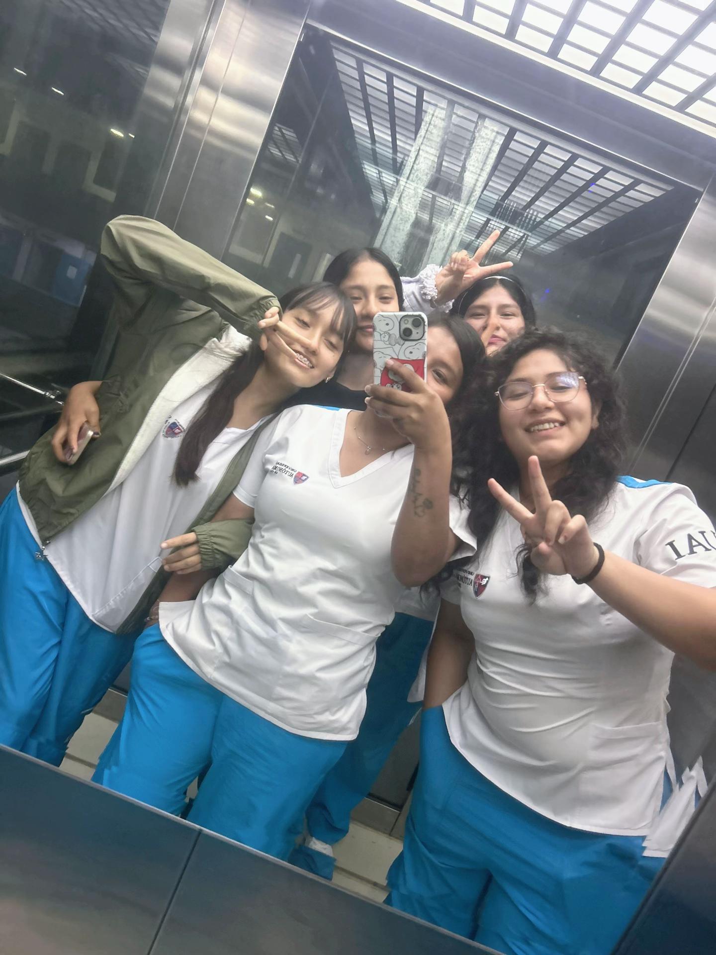 @negrita 10❤️🏍️